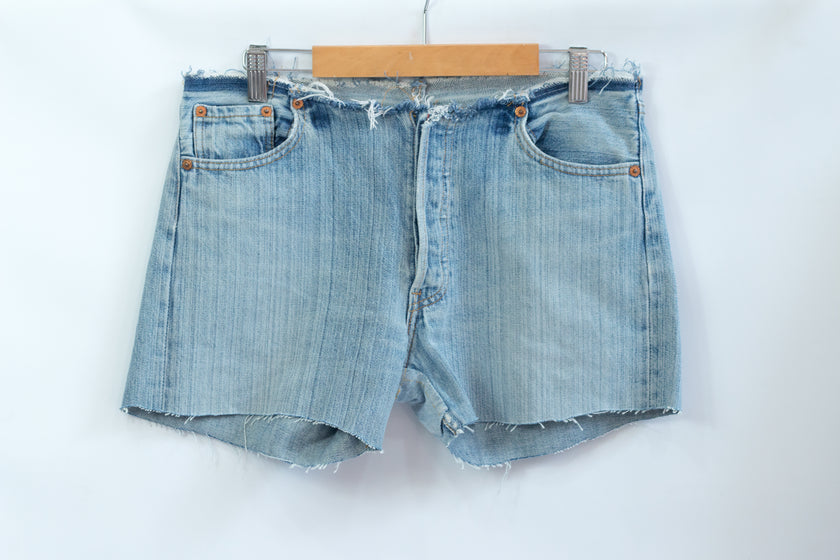 Super hot denim shorts