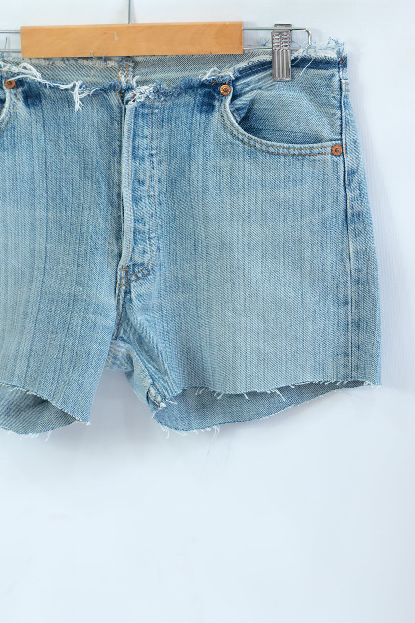 Super hot denim shorts