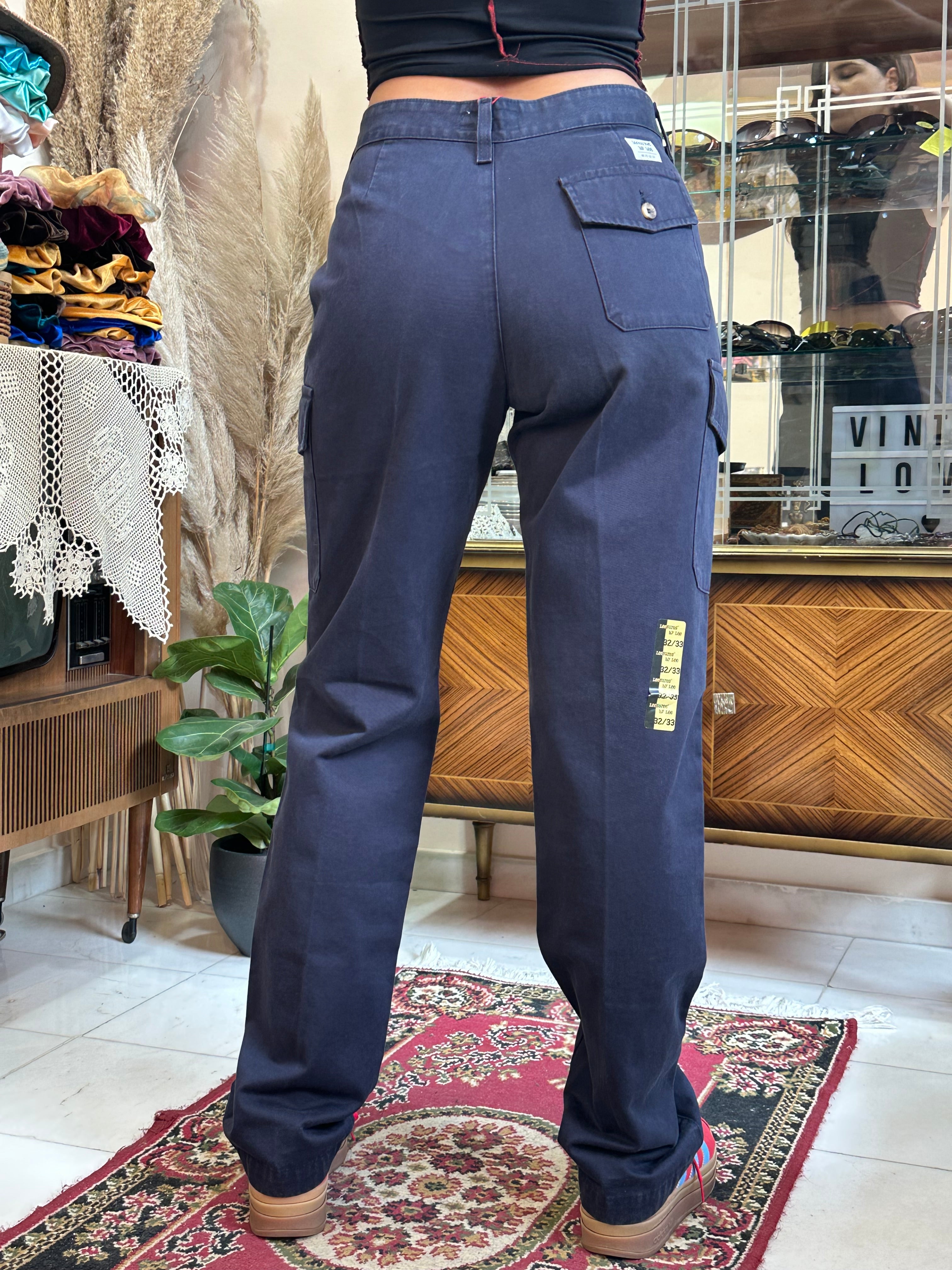 Deadstock Lee cargo slacks in dark blue