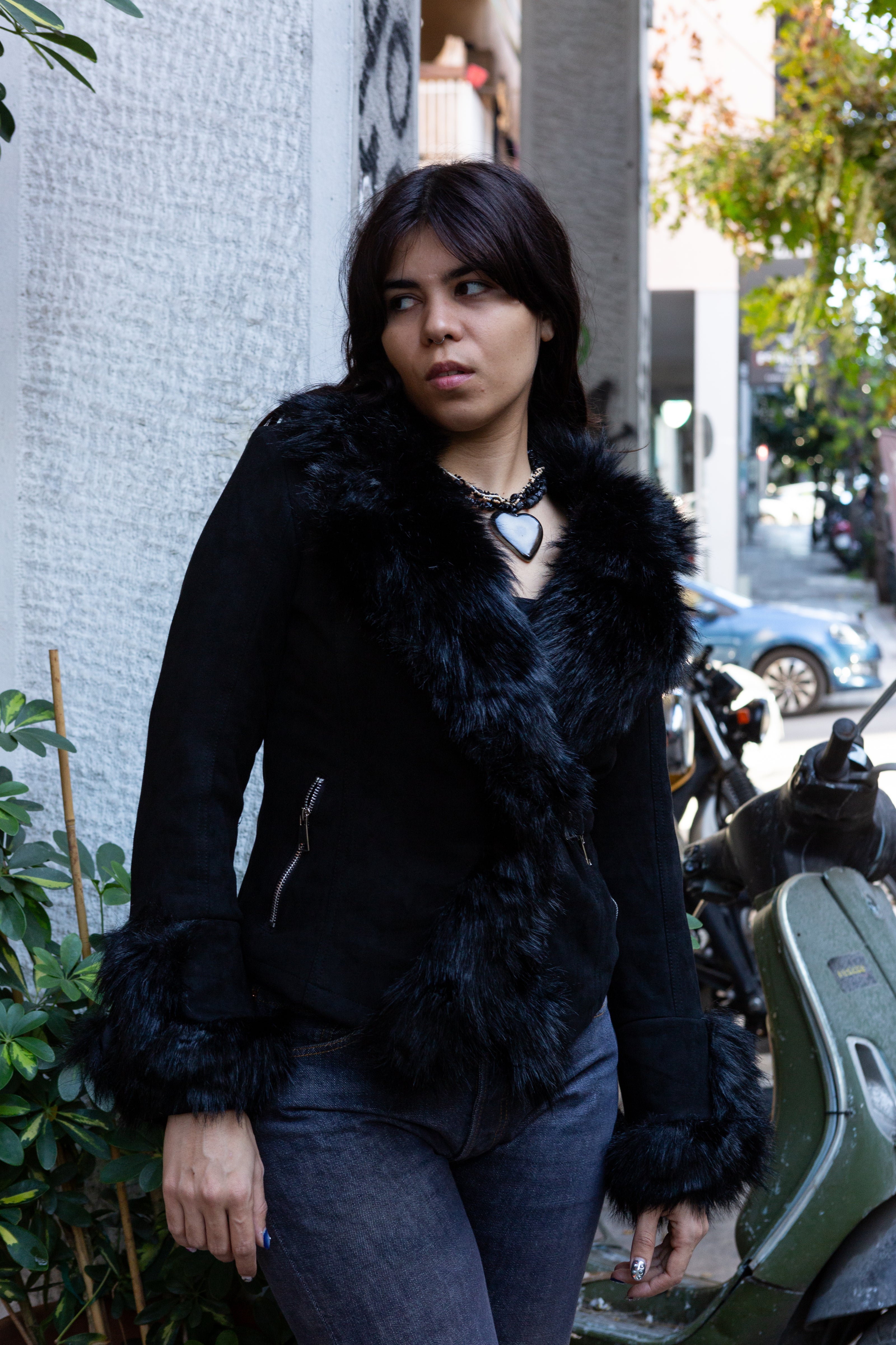 Super hot faux aghan style coat (S)