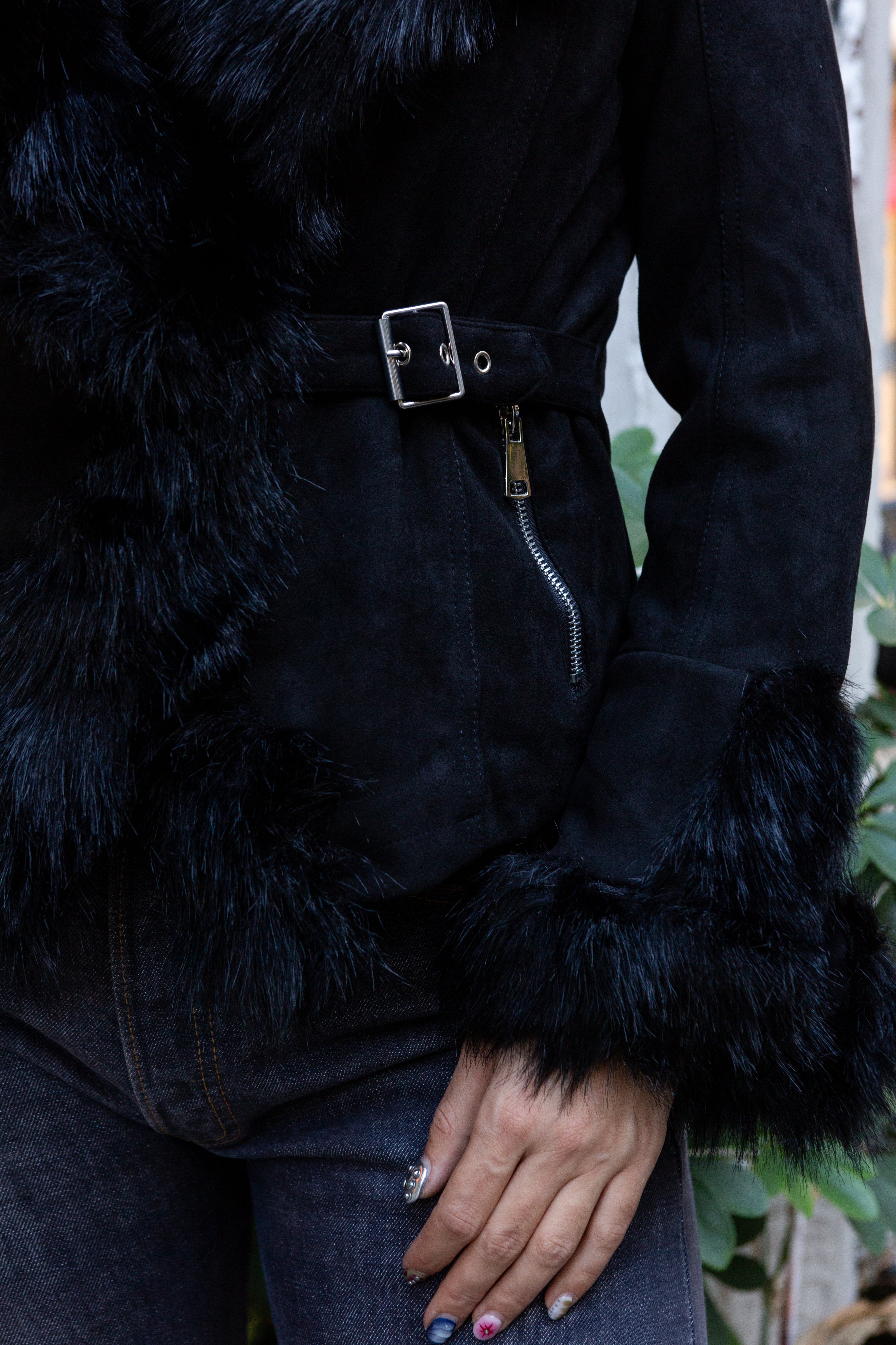 Super hot faux aghan style coat (S)