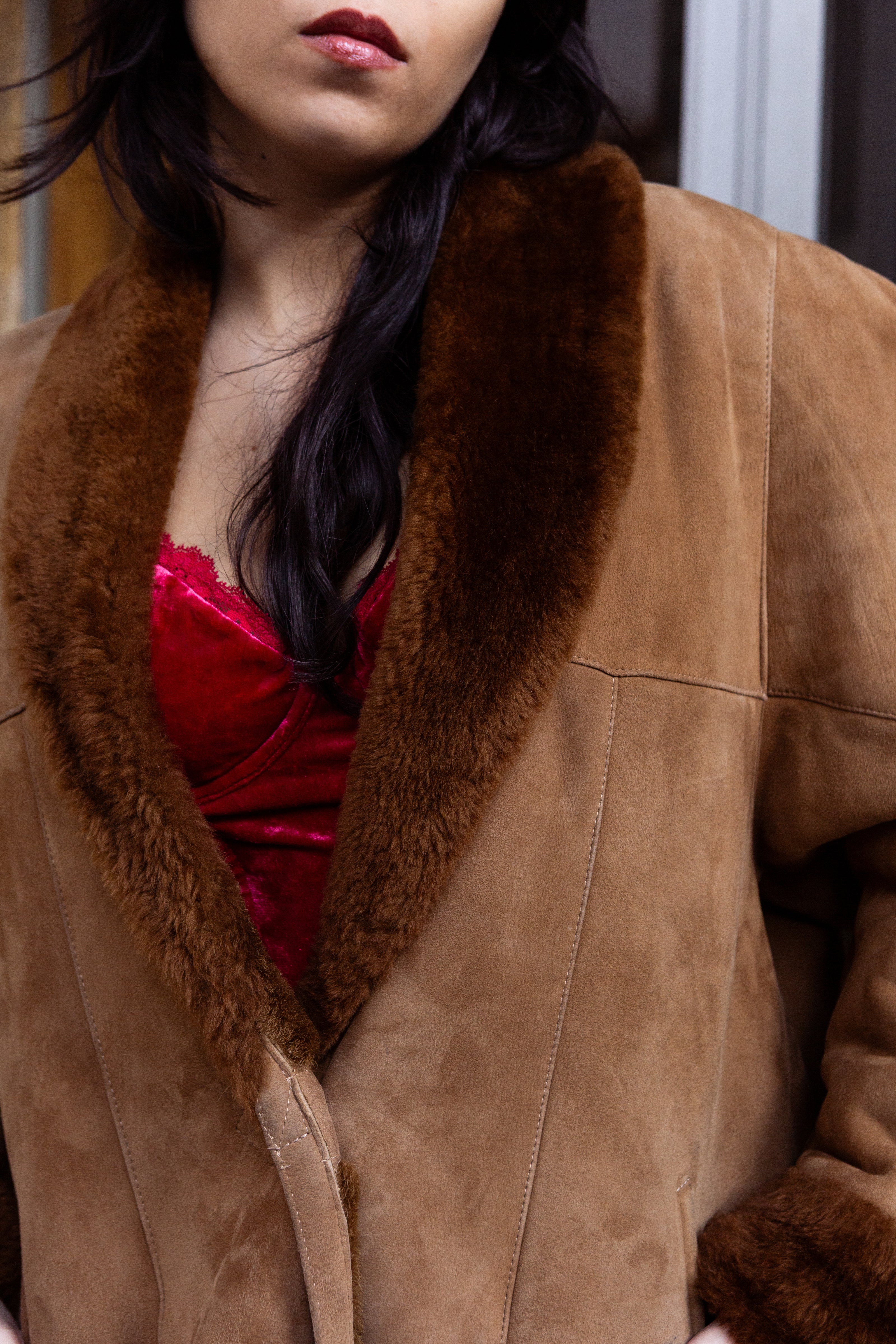 Vintage brown shearling suede jacket (XL)