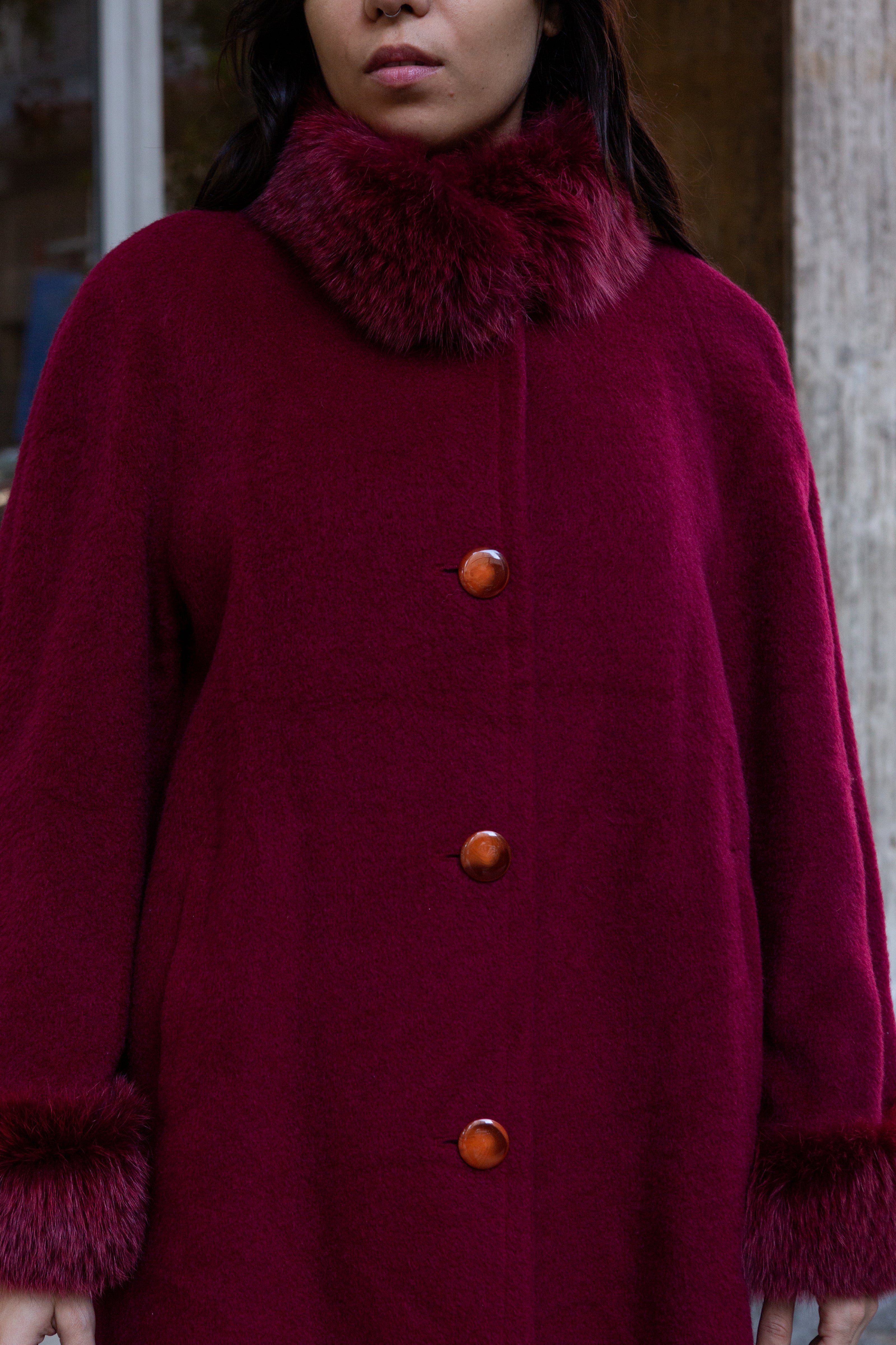 Stunning Vintage Mohair wool coat with faux fur trim (L)