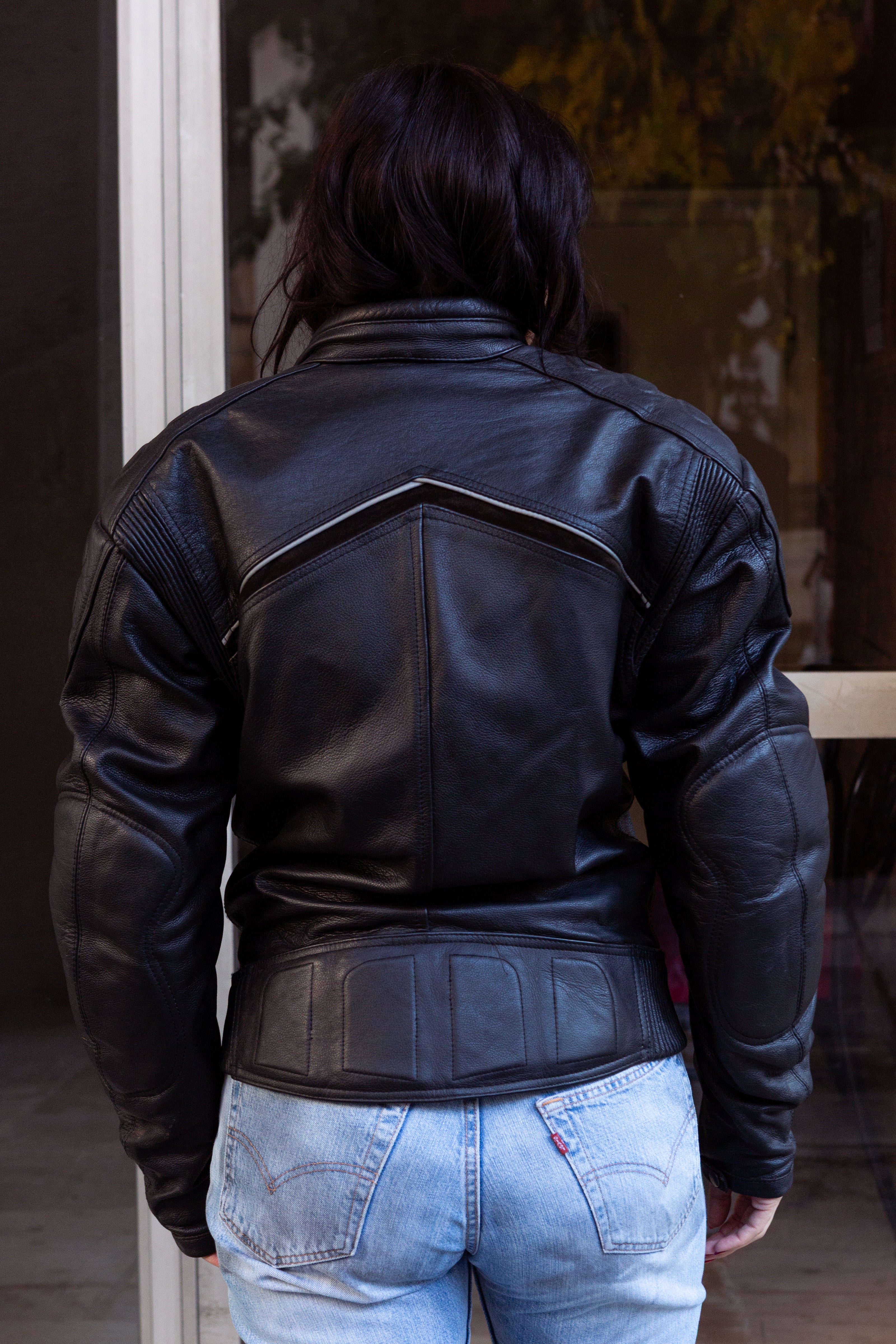 Women’s Black Leather Motorcycle Jacket – Zip Front (M)