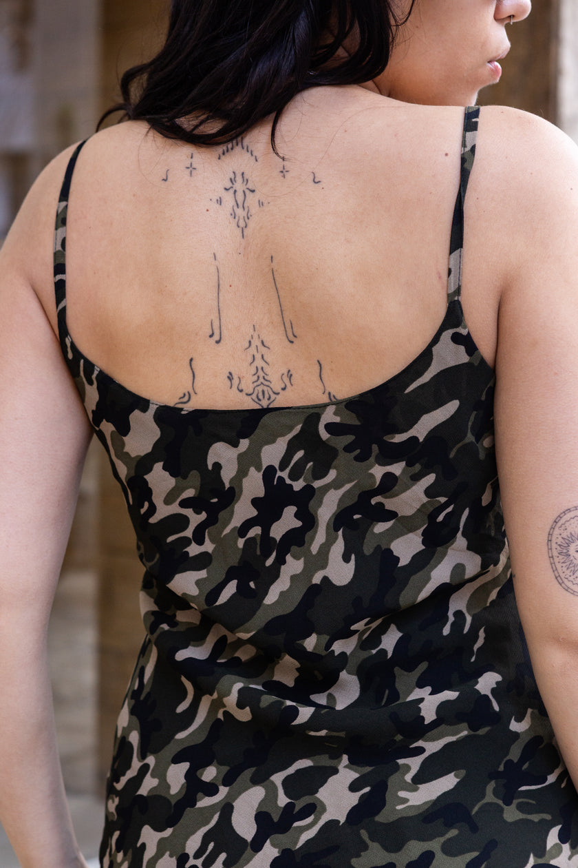 Vintage camo print slip dress (S)