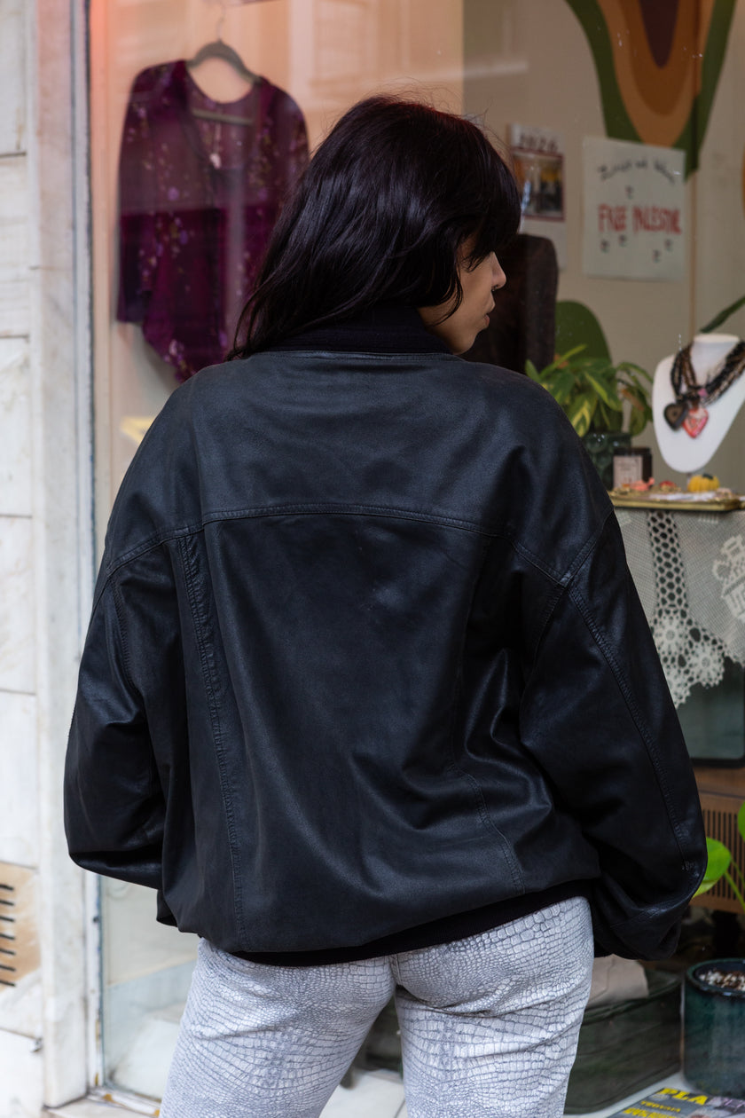 Vintage Men's light genuine leather bomber jacket (XL)