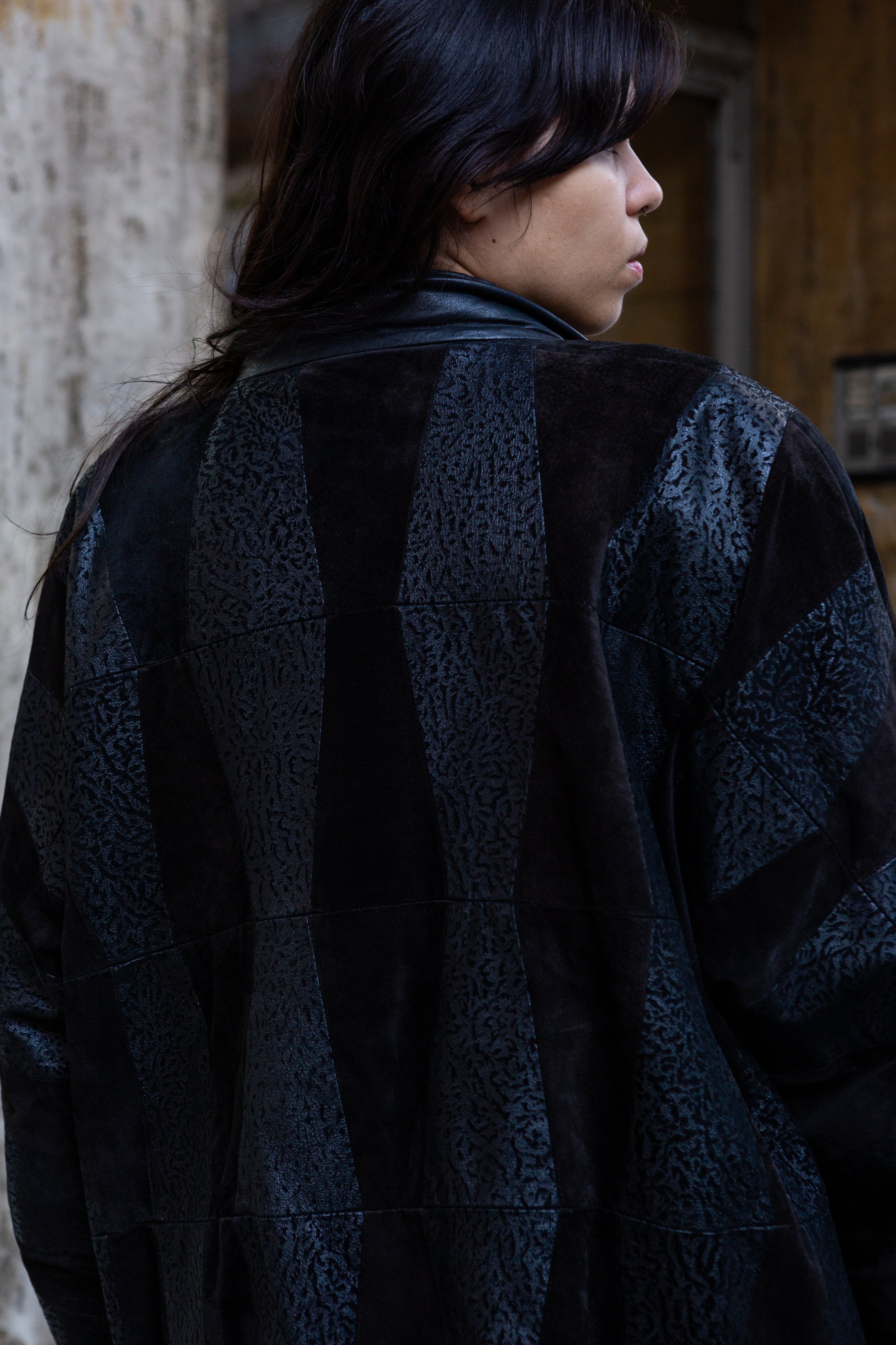 Vintage 80s style genuine leather jacket with suede and printed detailing (XL)