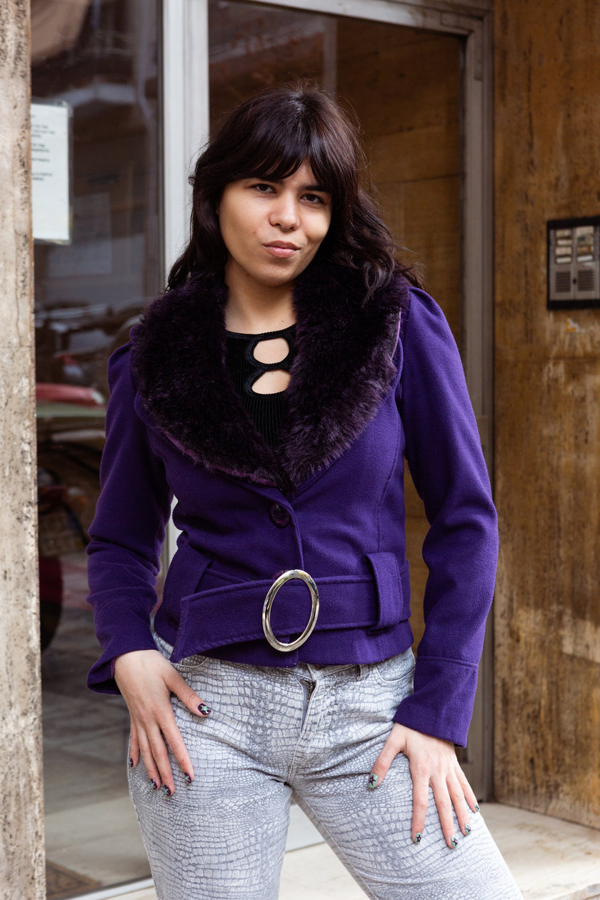 Super cute wool cropped coat with faux fur collar (S)