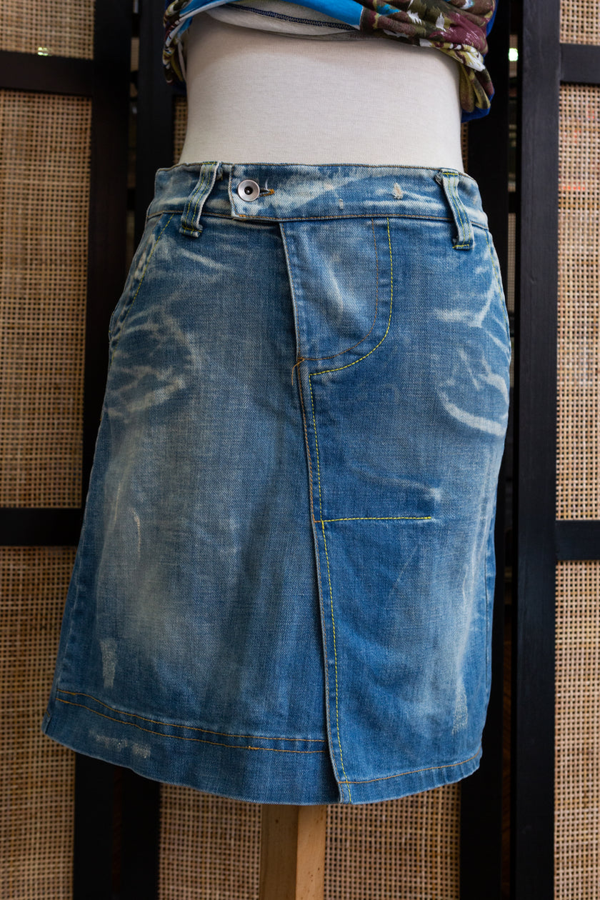 Distressed Y2K Utility Style Denim Skirt