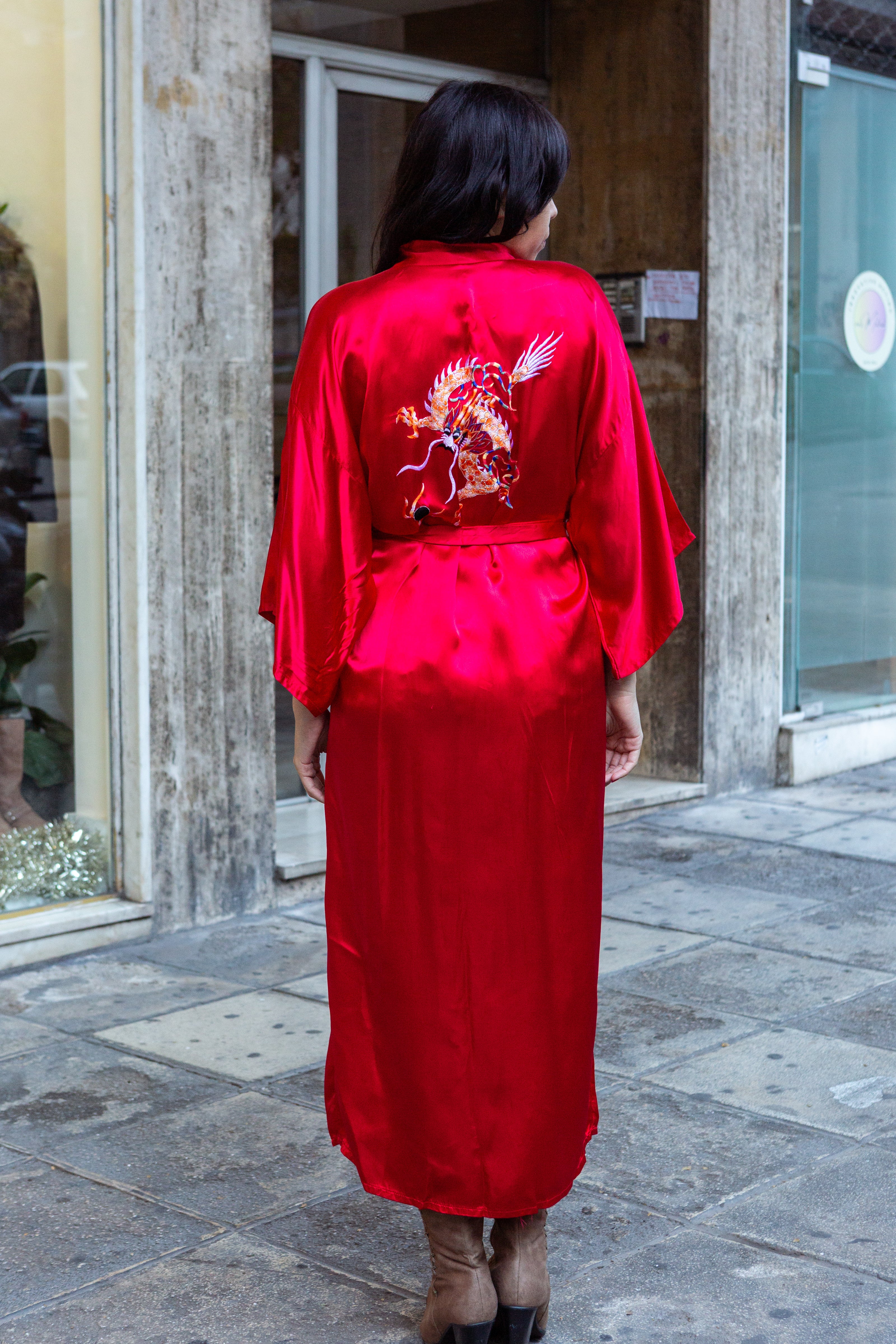 Stunning red 100% rayon chinese dragon robe