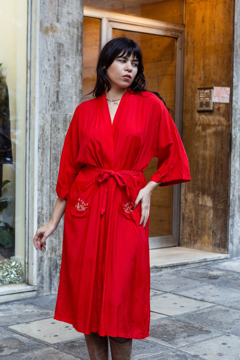 Beautiful viscose asian robe with embroidery on the back