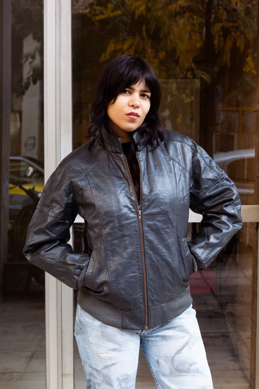 Vintage dark grey leather bomber jacket (M)