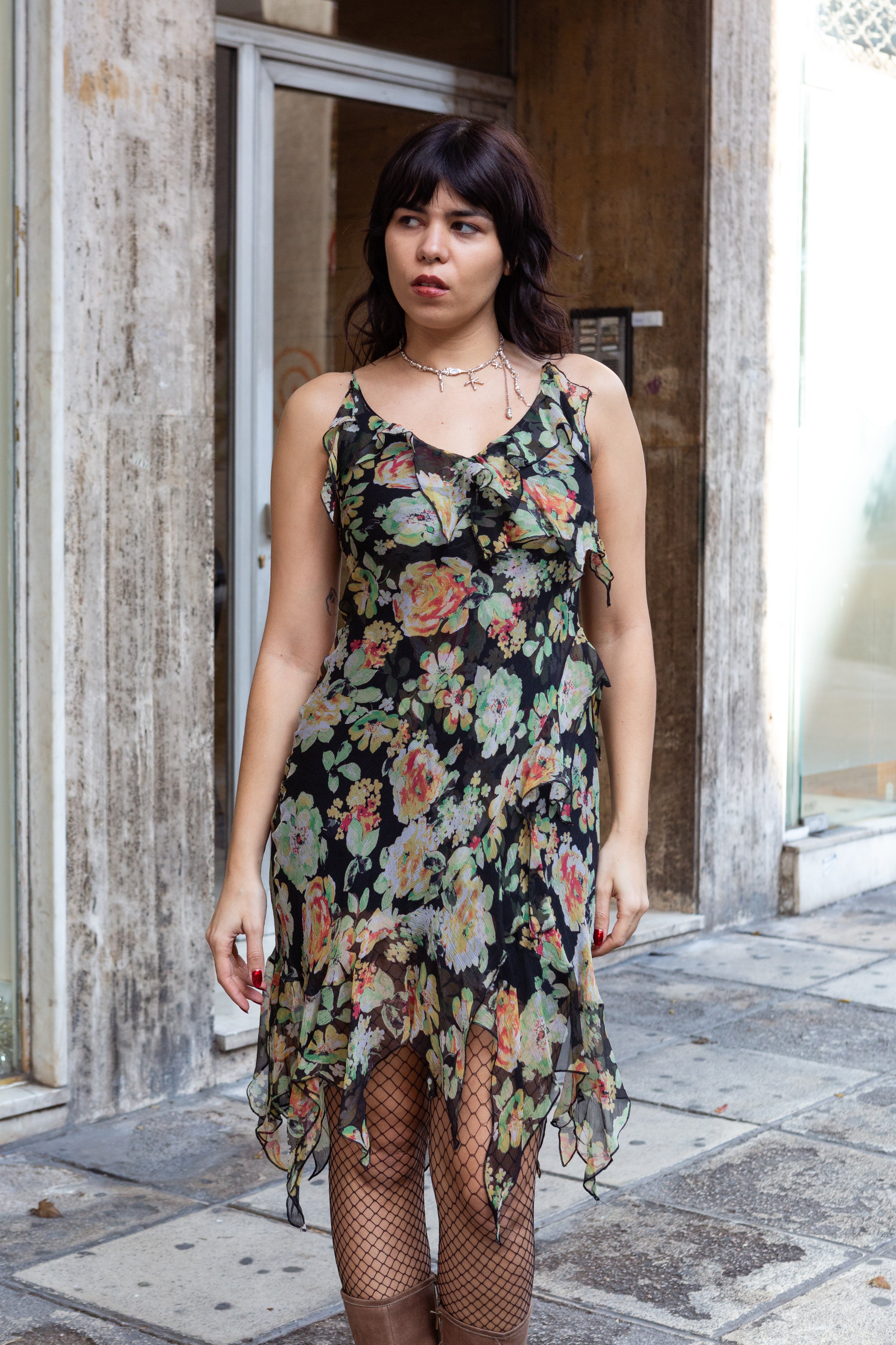 Vintage 100% silk floral asymmetrical dress with ruffle detailing (XS/S)