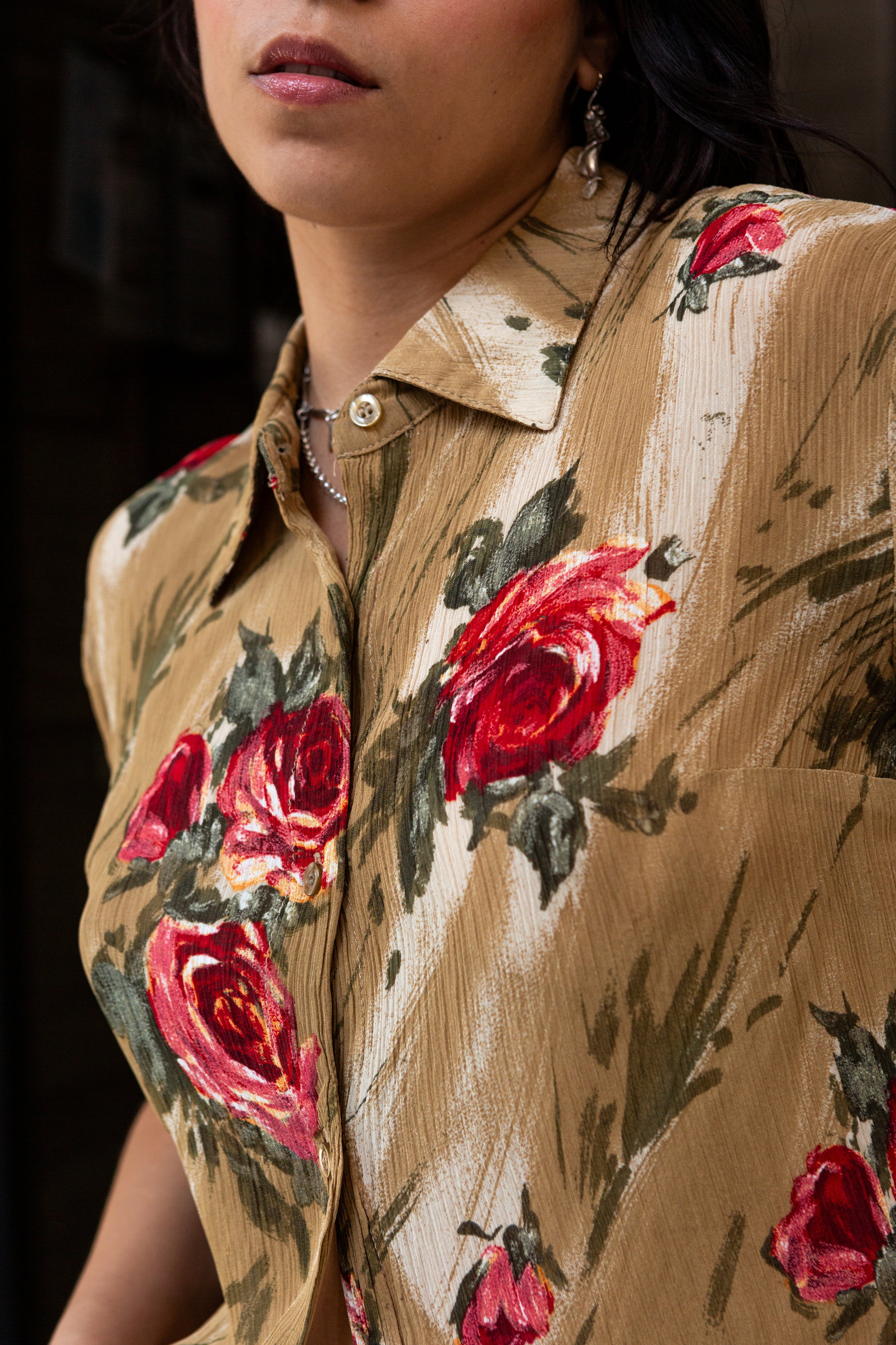Vintage 90s Rose Print shirt