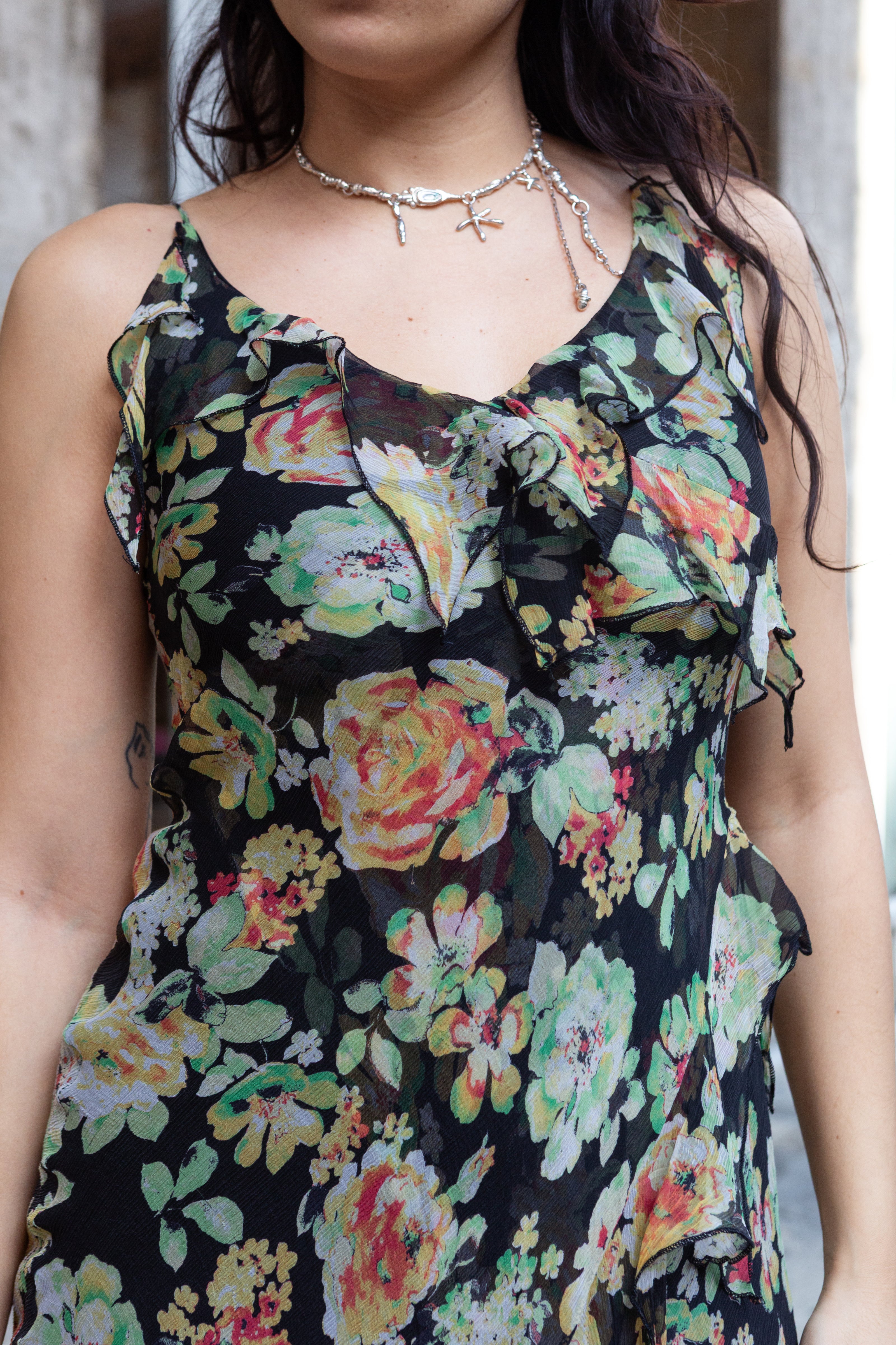 Vintage 100% silk floral asymmetrical dress with ruffle detailing (XS/S)