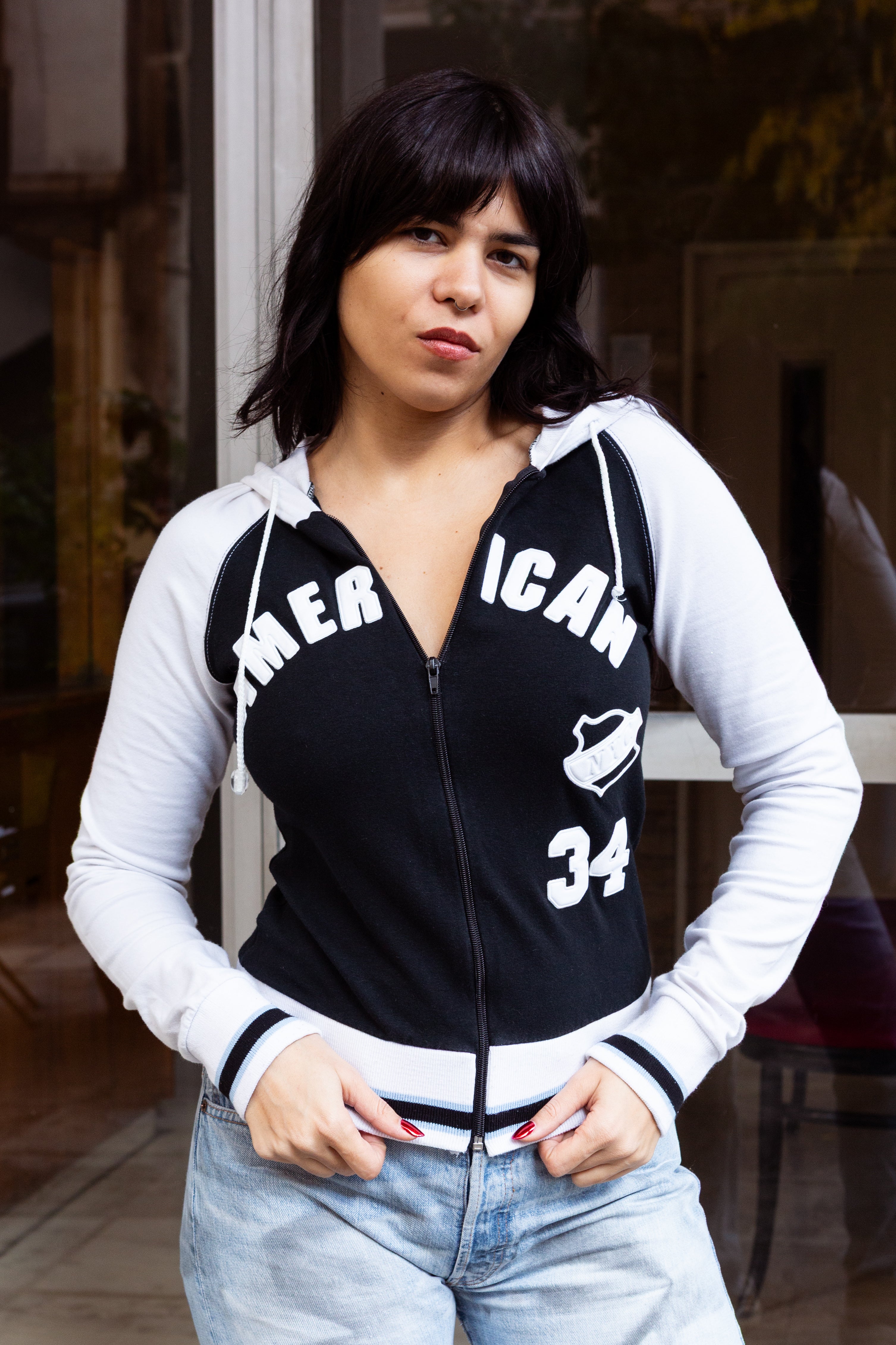 Black & White “American” Varsity-Style Zip-Up Hoodie (S/L)