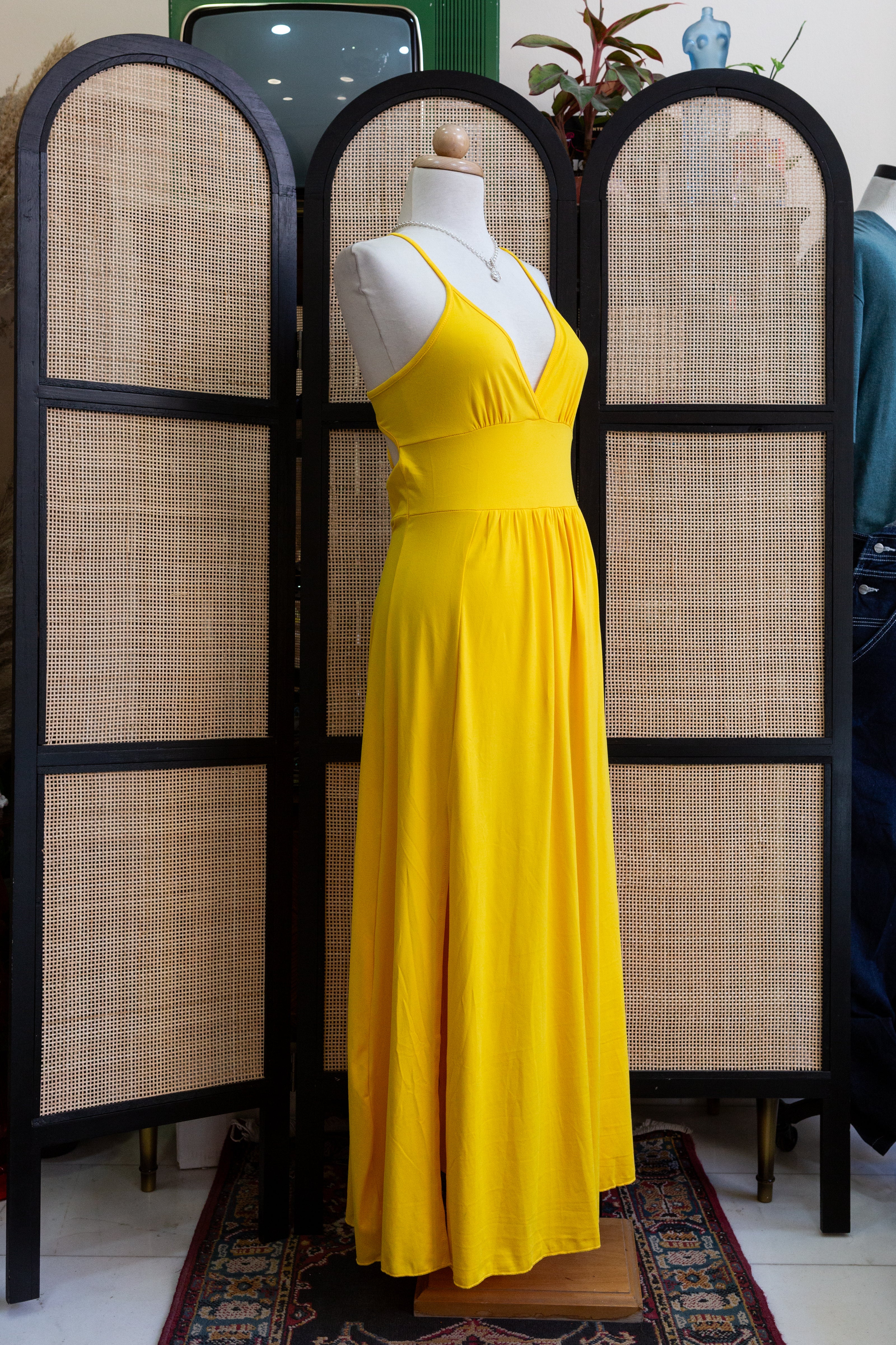 Vintage maxi yellow backless dress