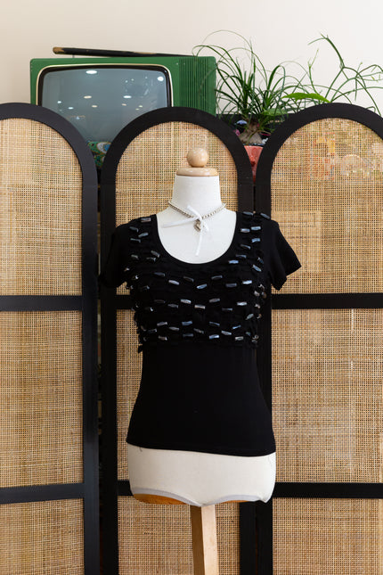 Super cure fitted top with big bead detailing (very elastic)