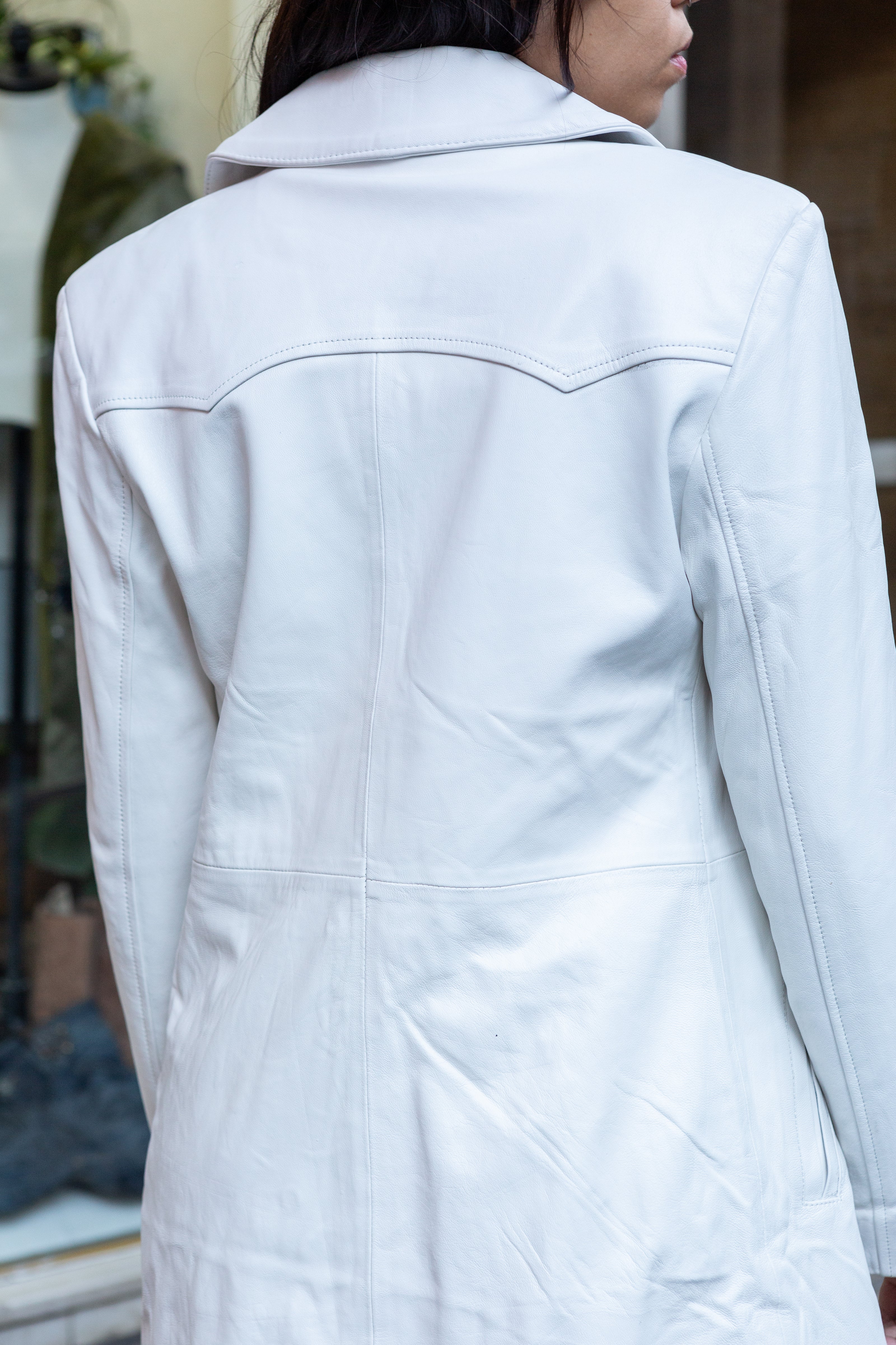 Classic white faux leather jacket (S/M)