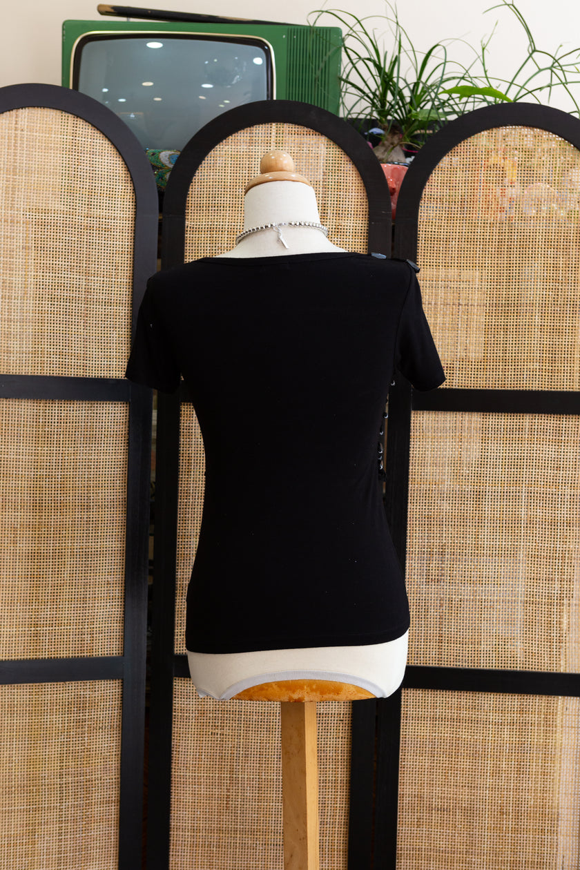 Super cure fitted top with big bead detailing (very elastic)