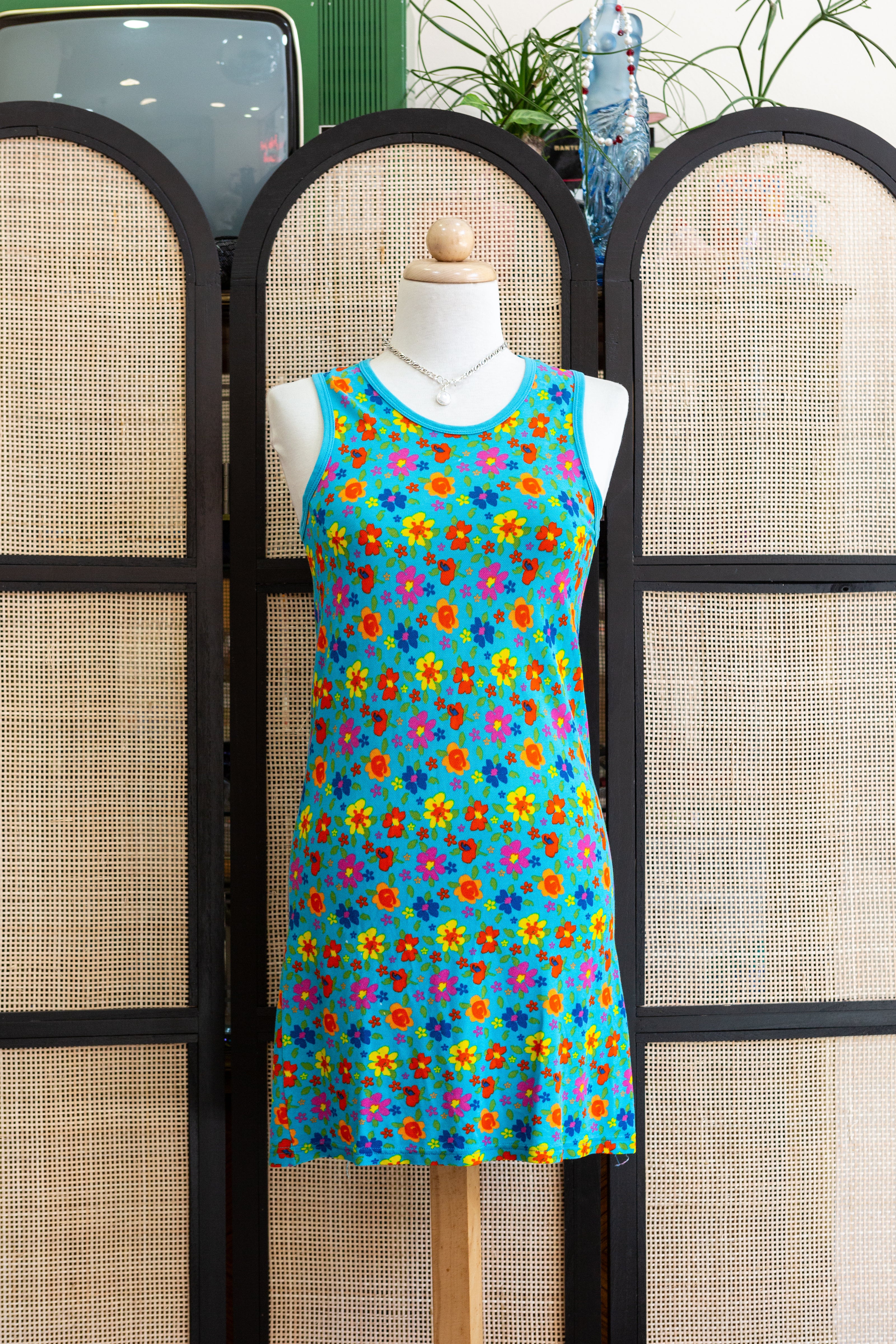 Super cute floral dress