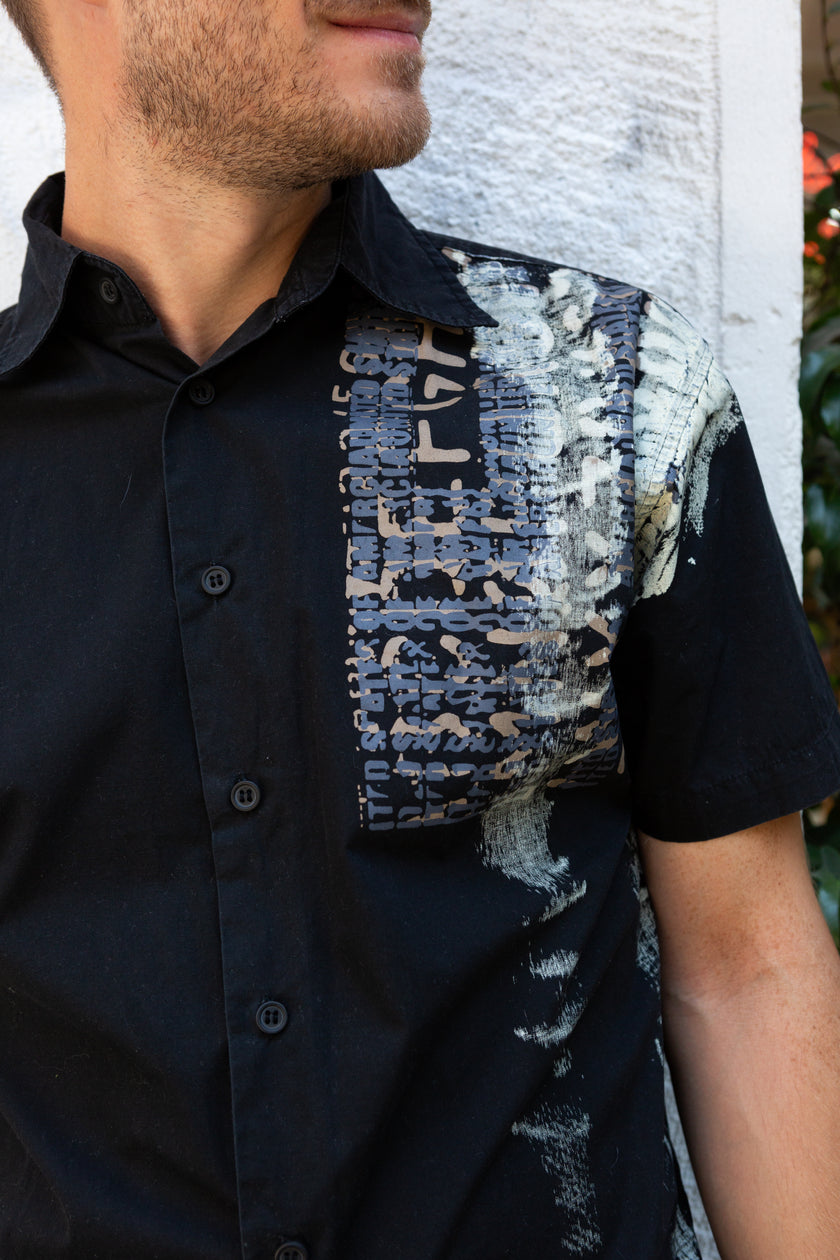 Vintage Men’s abstract print shirt