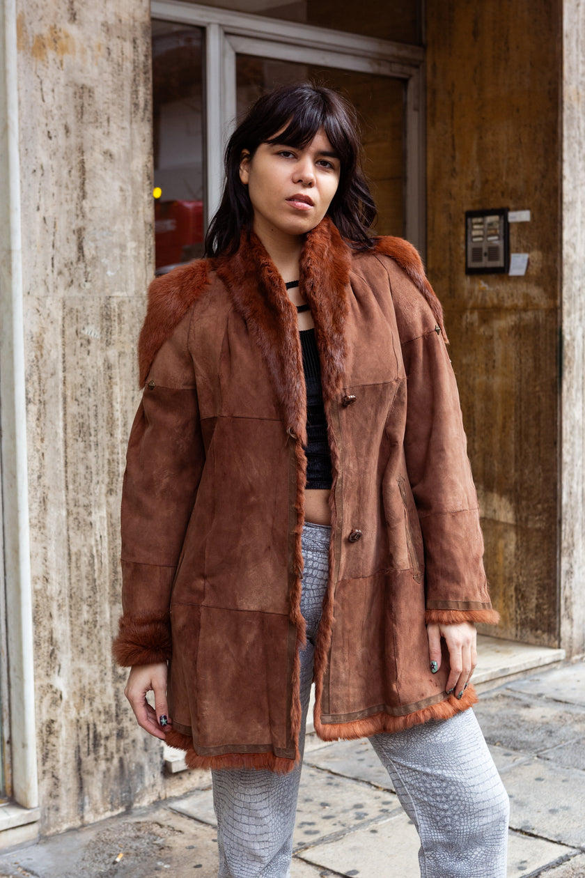 Vintage brown genuine shearling coat with fur lininng (M/L)