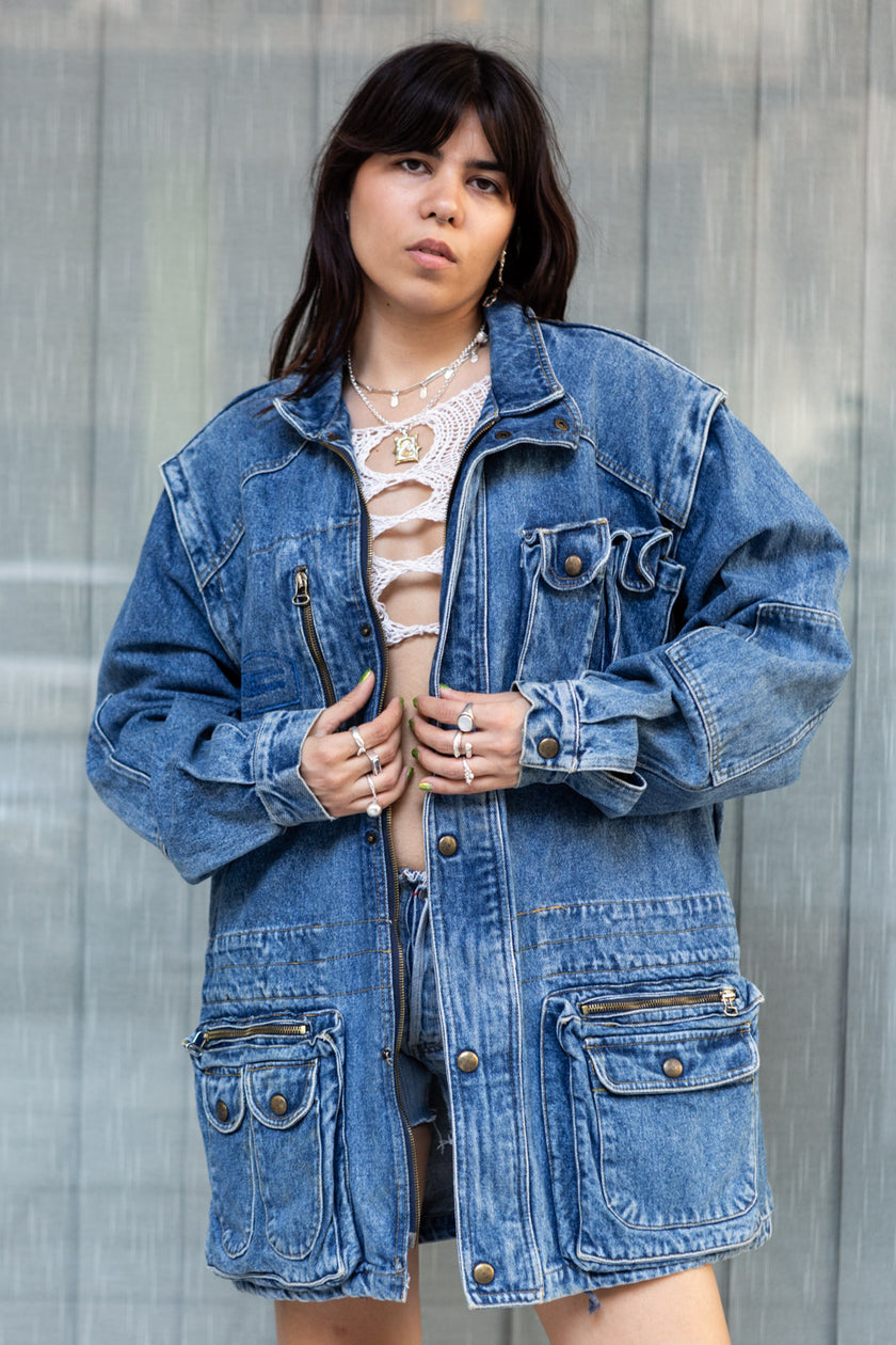 Stunning hand painted snake denim jacket (detachable sleeves)