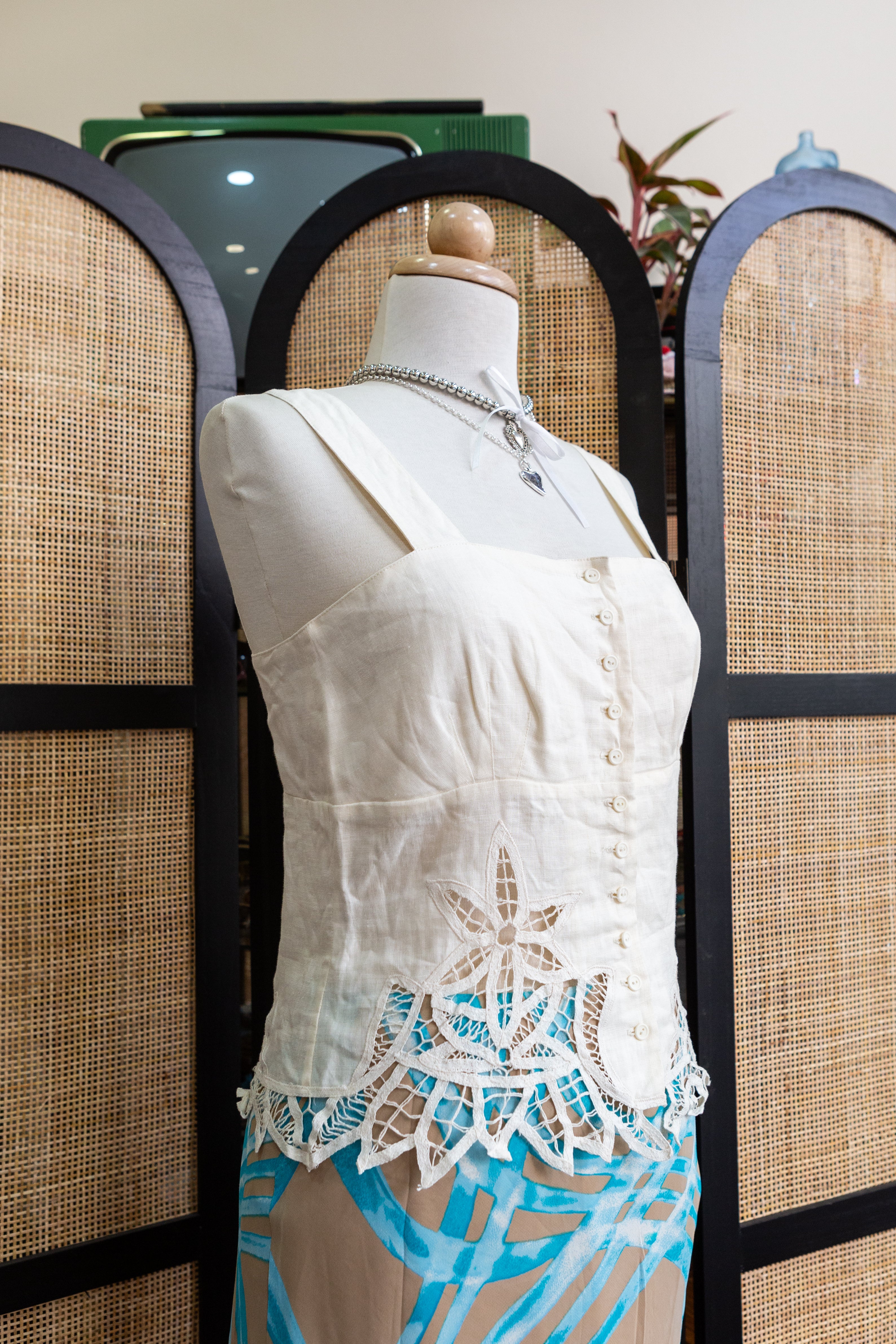 Vintage Ivory Linen Corset Top with Cutout Lace Hem