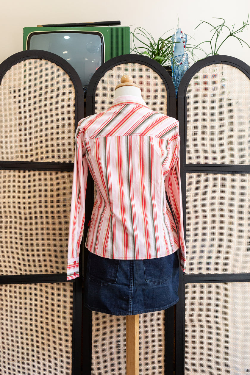 Vintage striped shirt with pointy collar