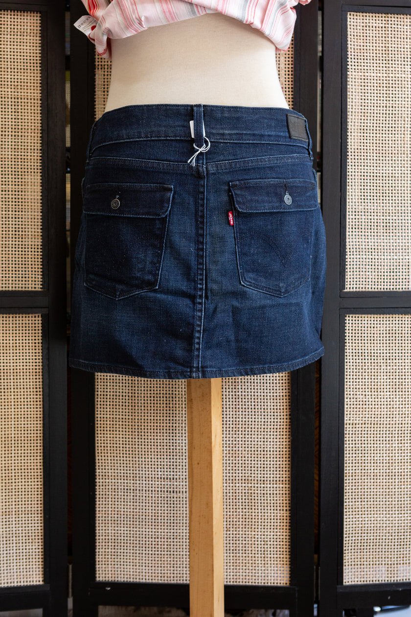 Levi’s denim skirt