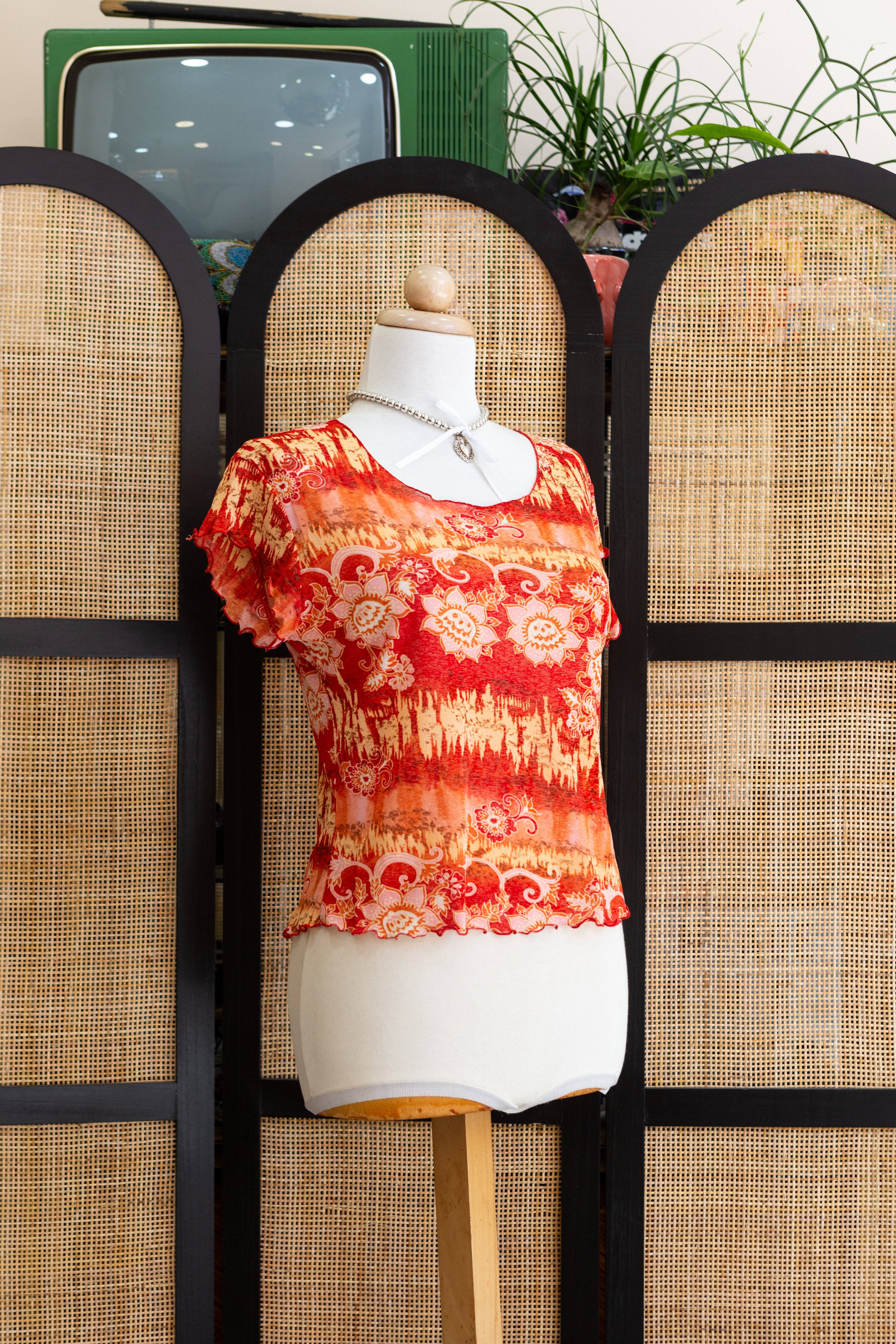 Vintage mesh baby tee