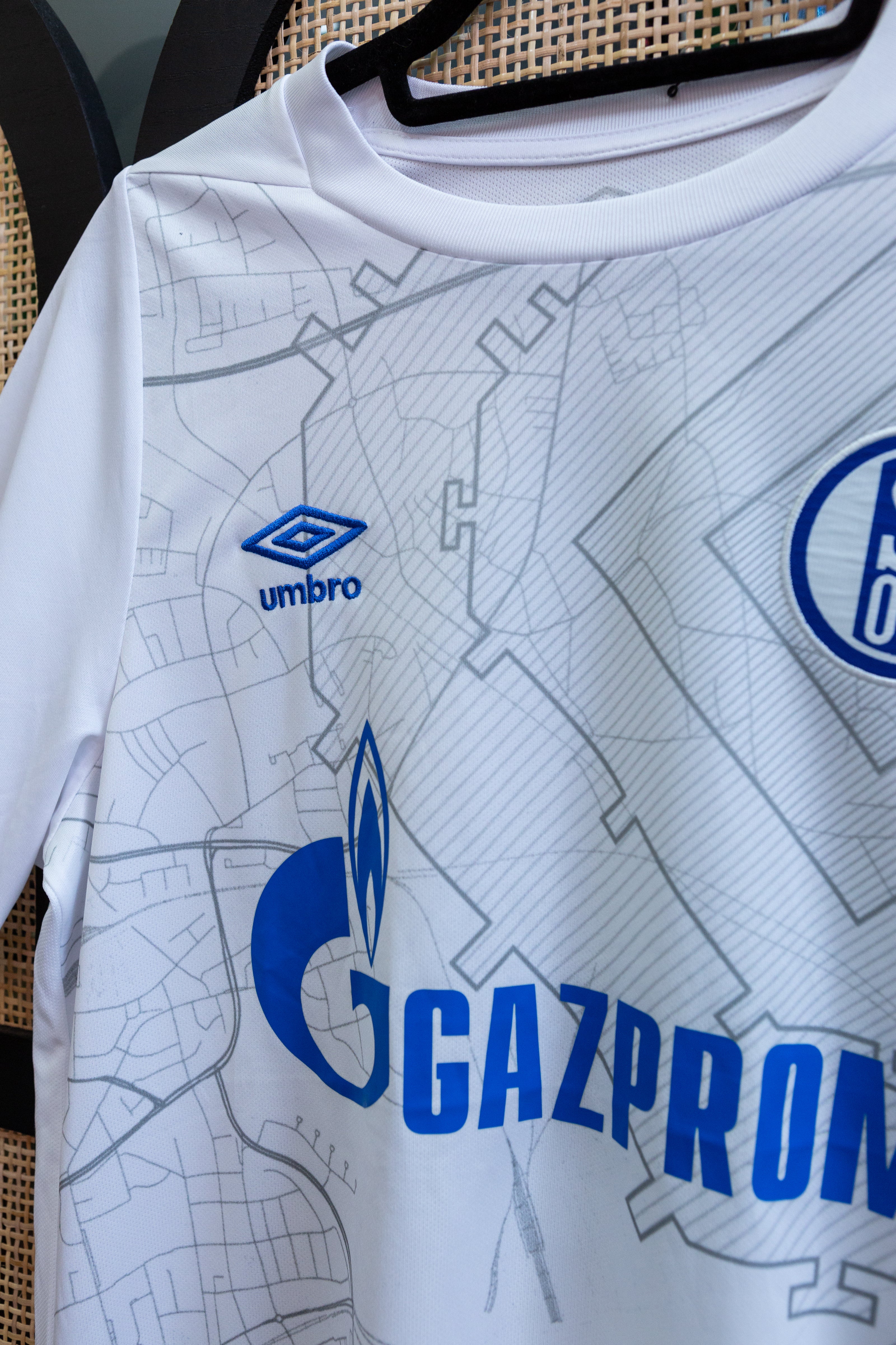 Vintage Schalke 04 Umbro Away Jersey