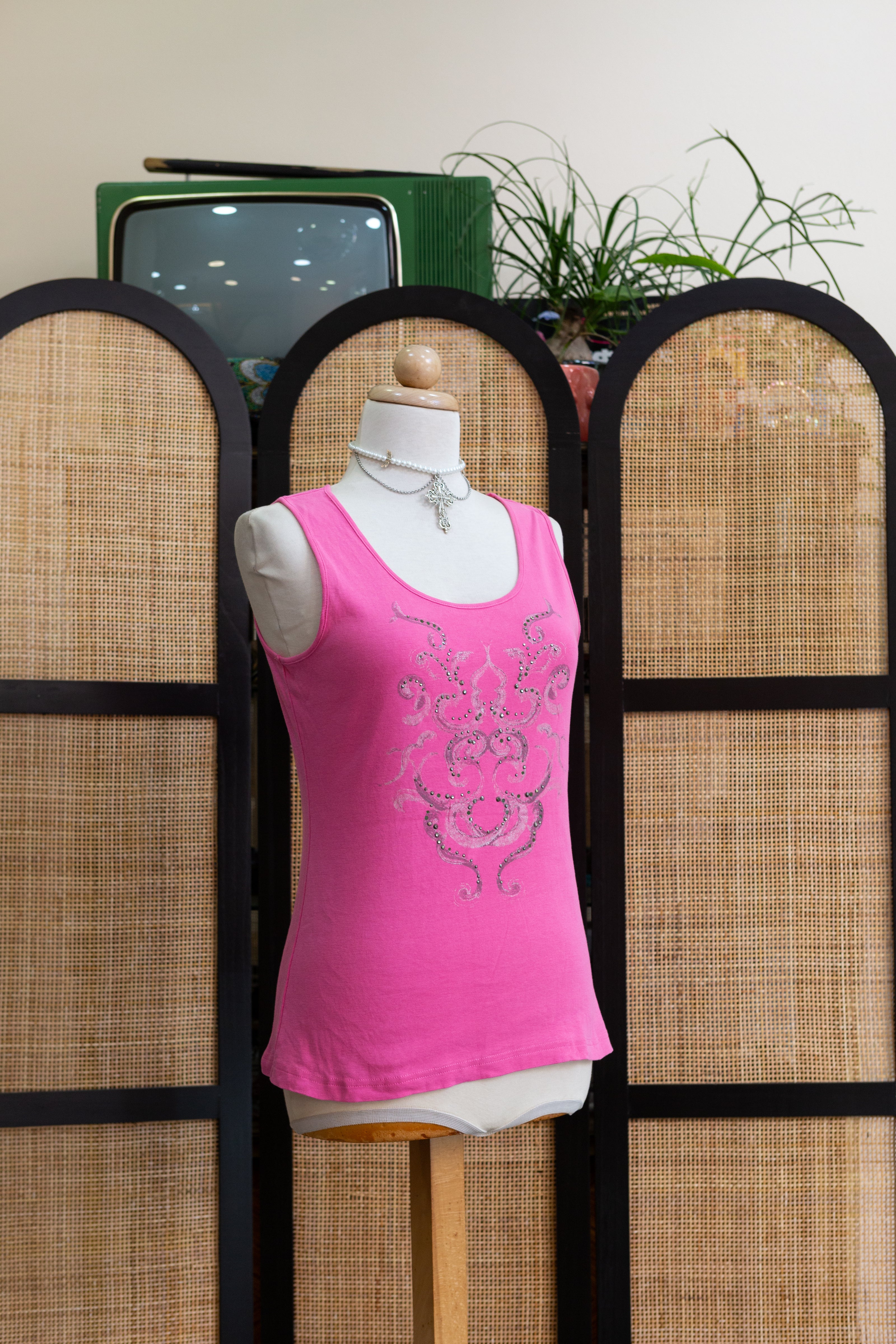 Super cute Y2K tank top