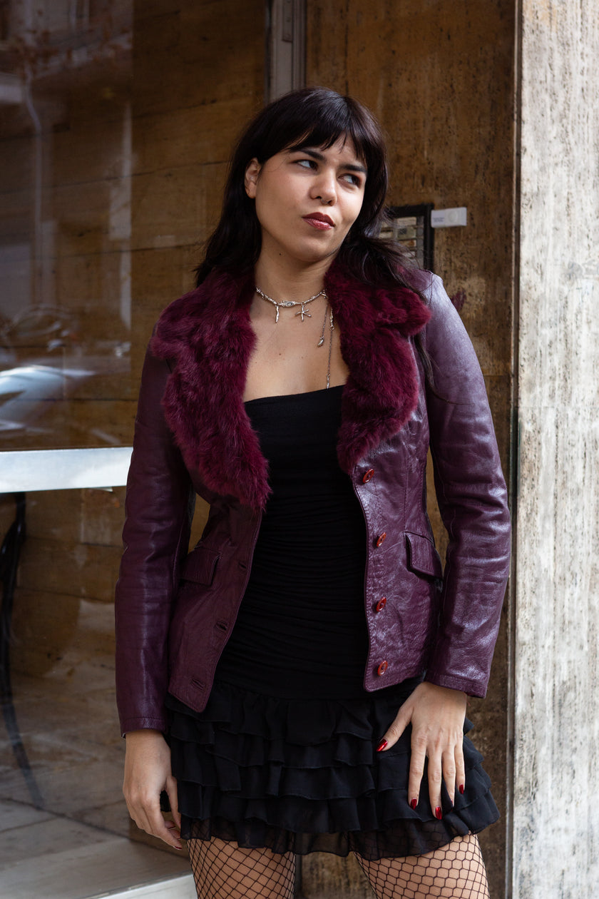 Super cute burgundy leather jacket with fur collar (XS/S)
