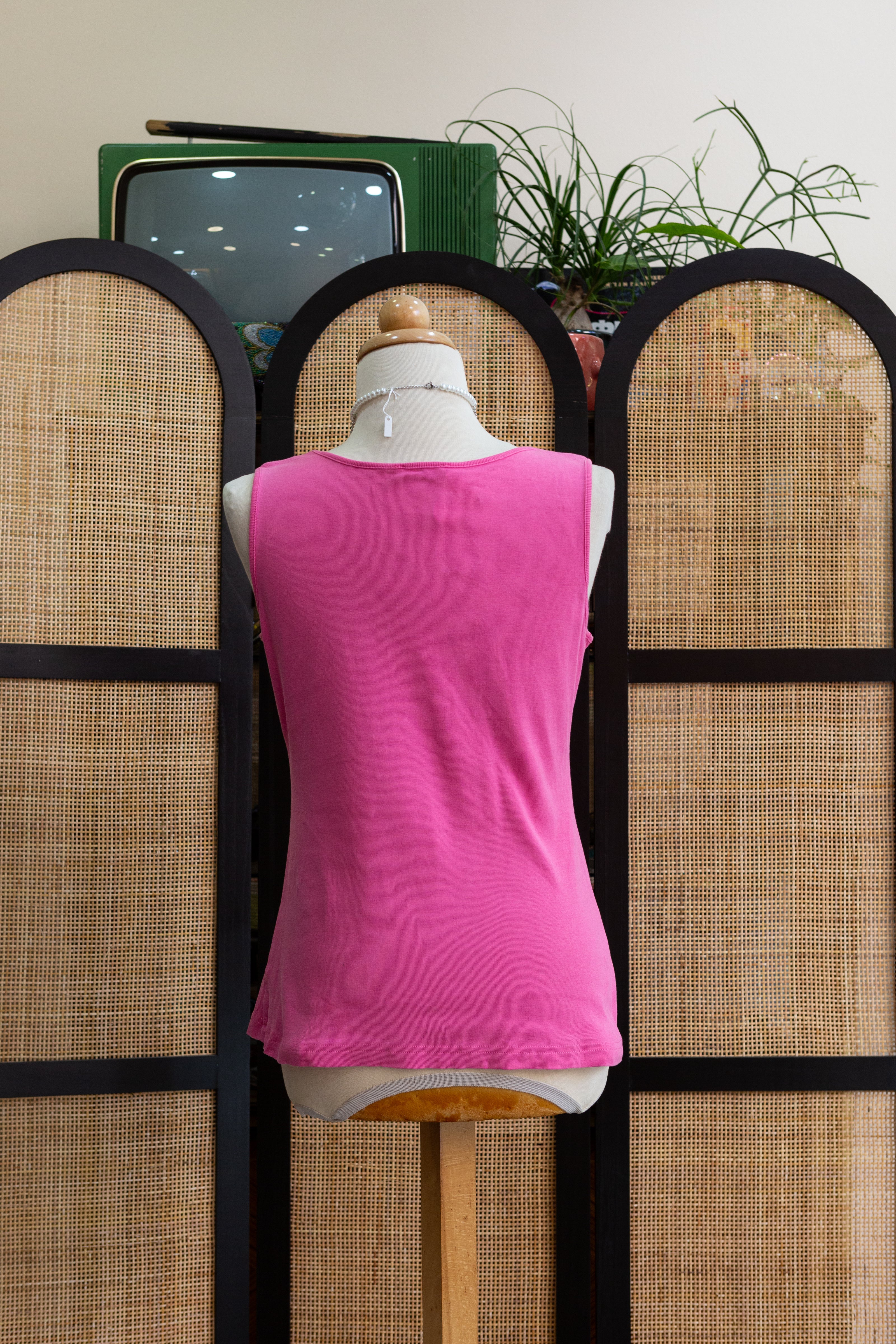 Super cute Y2K tank top