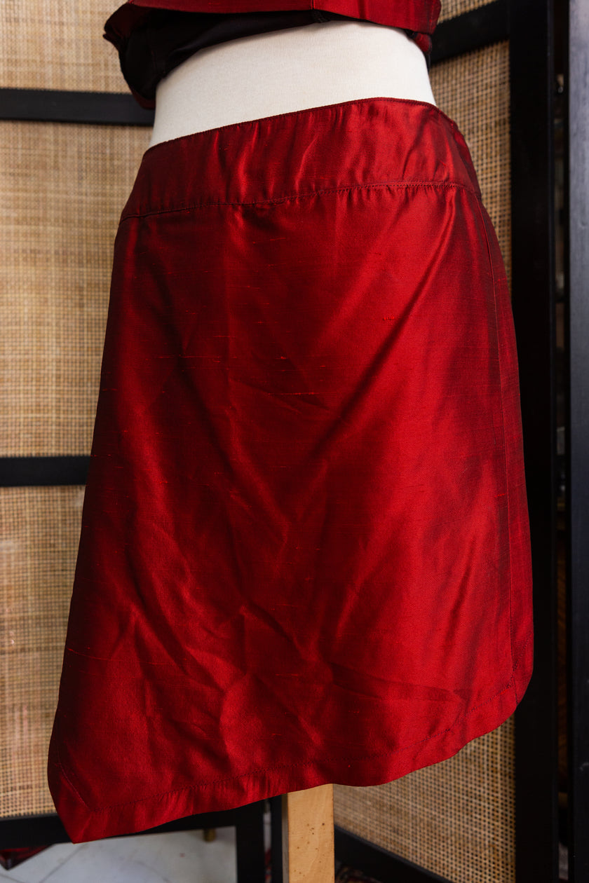 Super Hot Two-Piece Set – Asymmetrical Red & Black Corset Crop + Mini Skirt