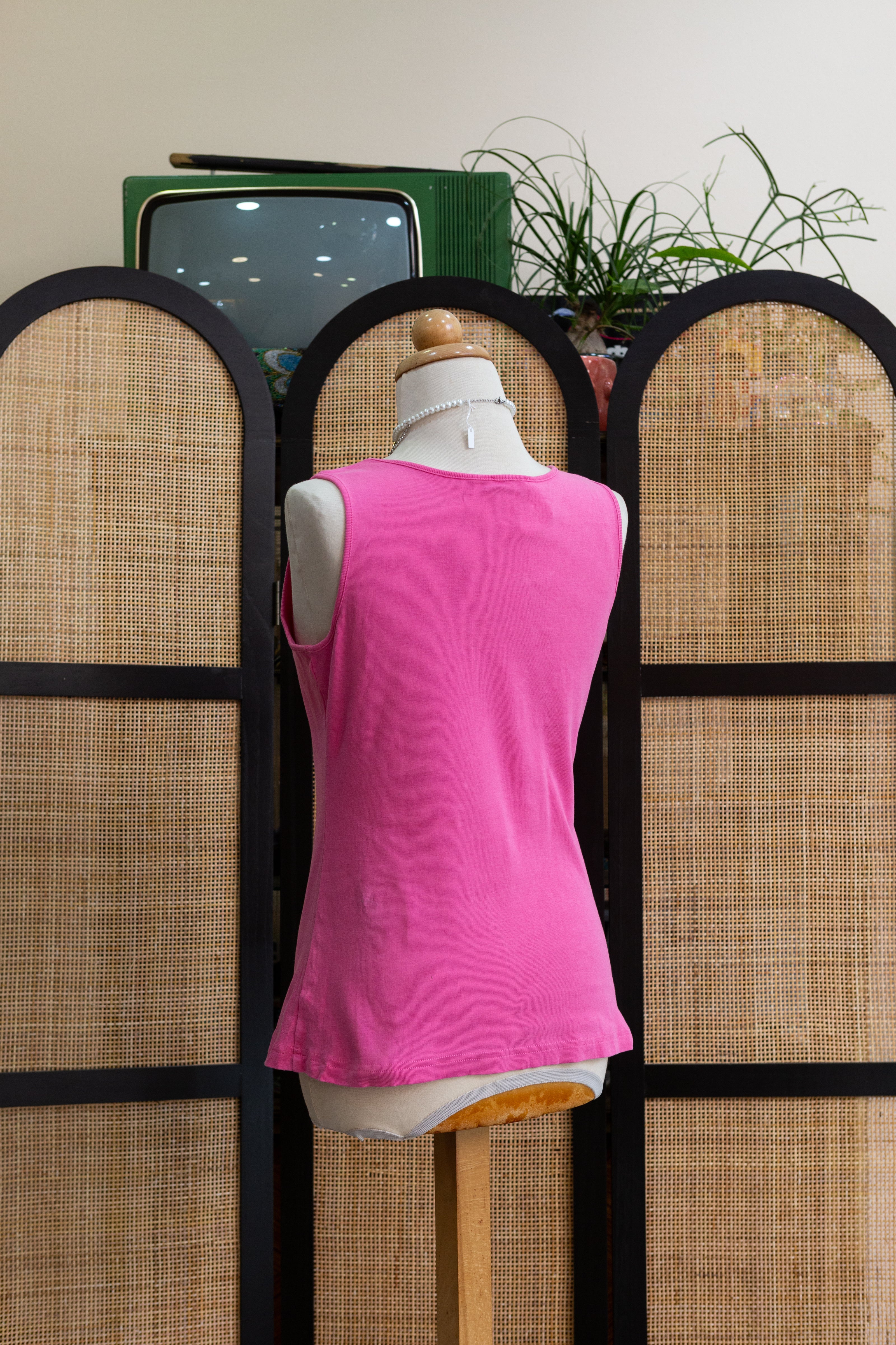 Super cute Y2K tank top