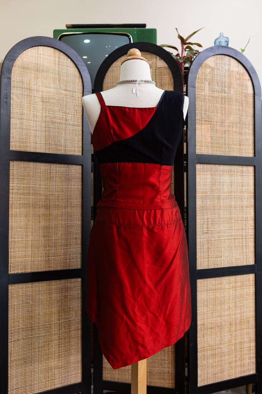 Super Hot Two-Piece Set – Asymmetrical Red & Black Corset Crop + Mini Skirt