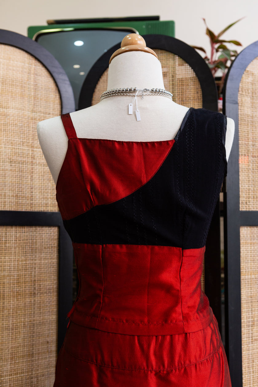 Super Hot Two-Piece Set – Asymmetrical Red & Black Corset Crop + Mini Skirt