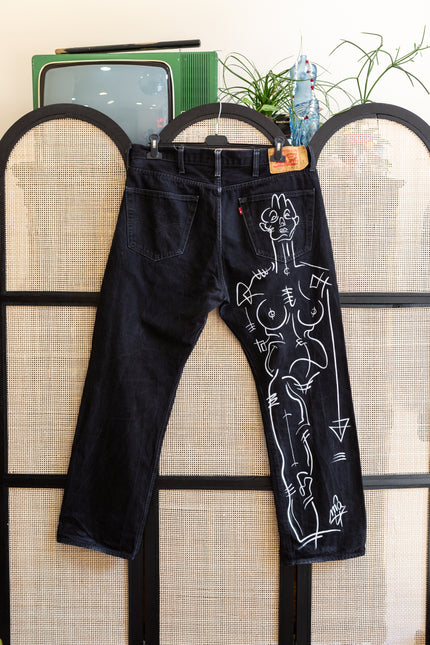 Handpainted Levis 501 jeans W38