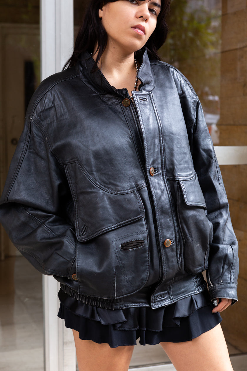 Vintage genuine leather balck bomber jacket