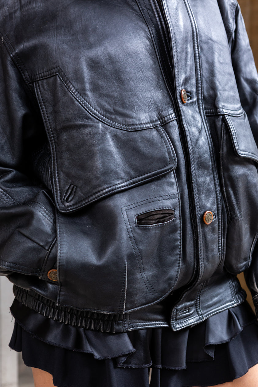 Vintage genuine leather balck bomber jacket