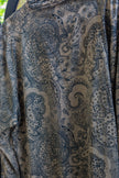 Vintage patterned shirt with puff sleeves