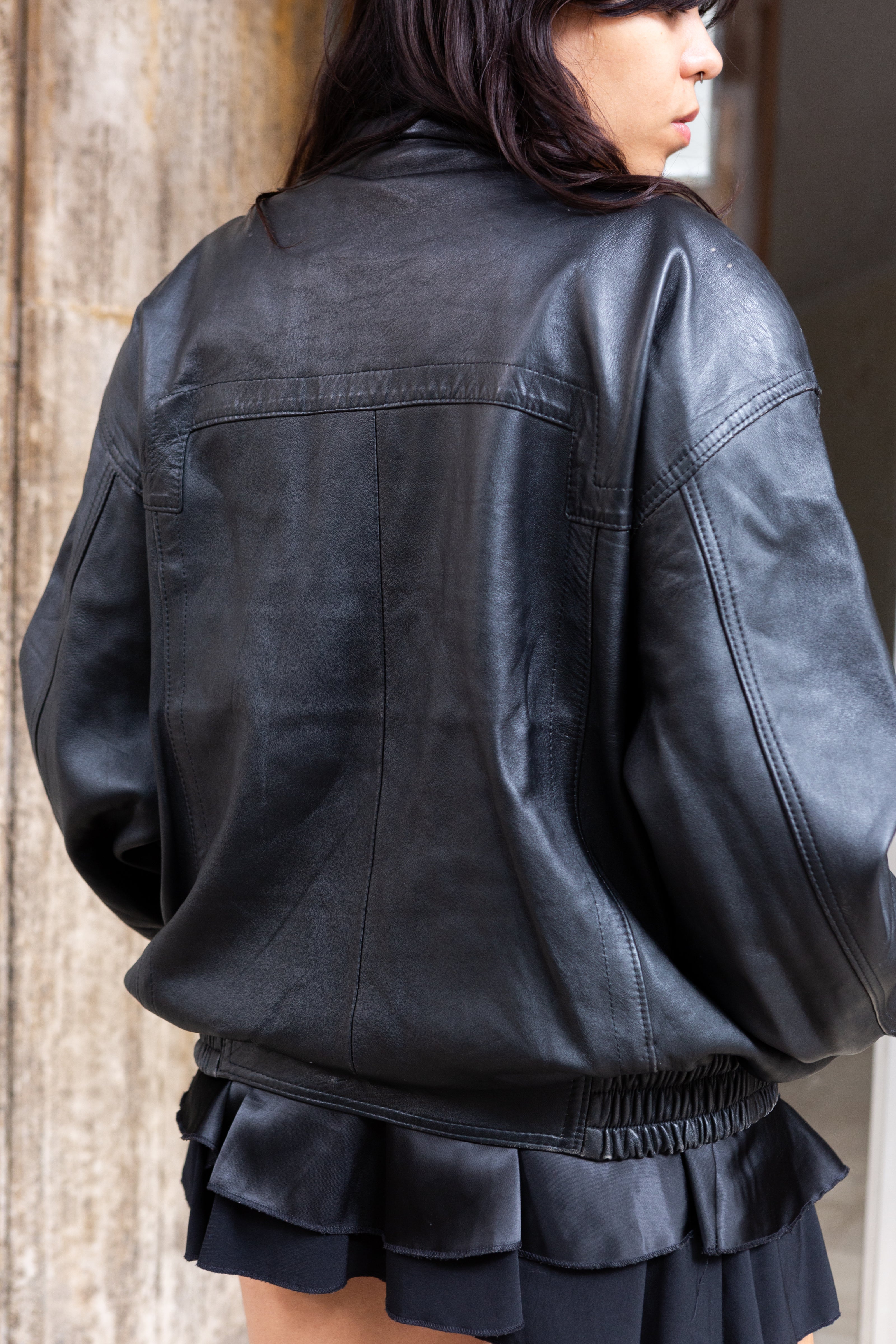 Vintage genuine leather balck bomber jacket