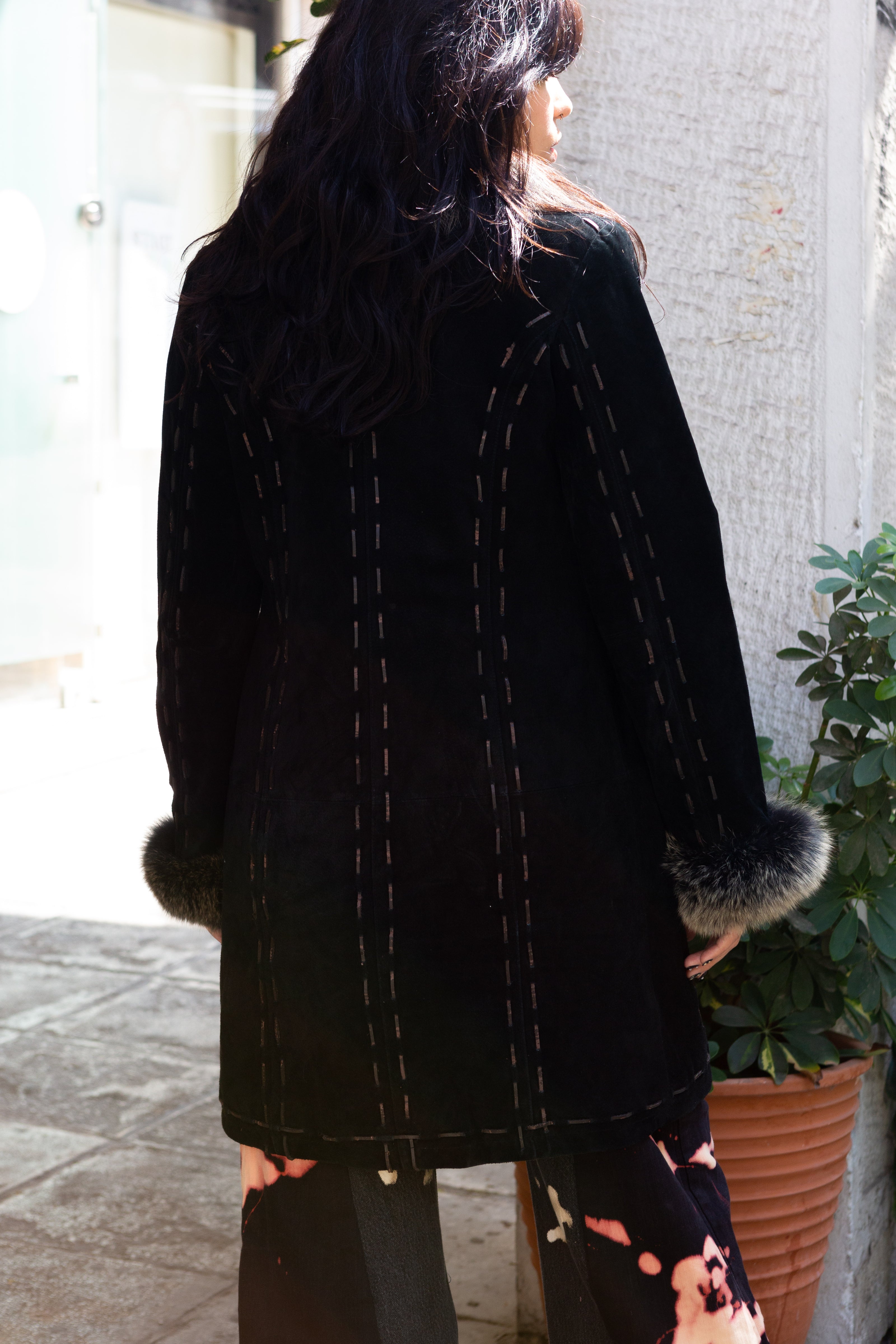 Absolutely stunning leather jacket with fur lining