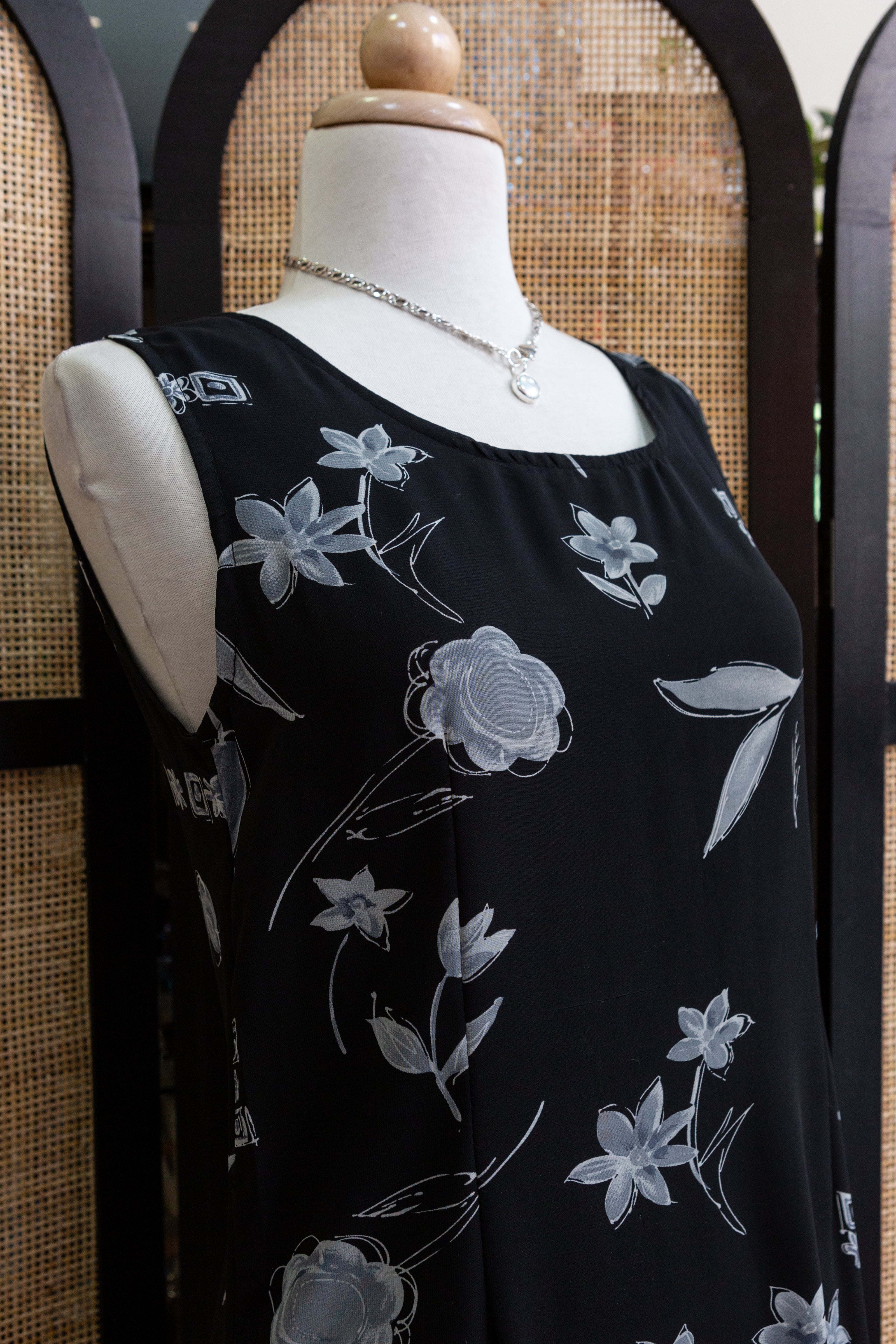 Vintage floral mesh overlay dress