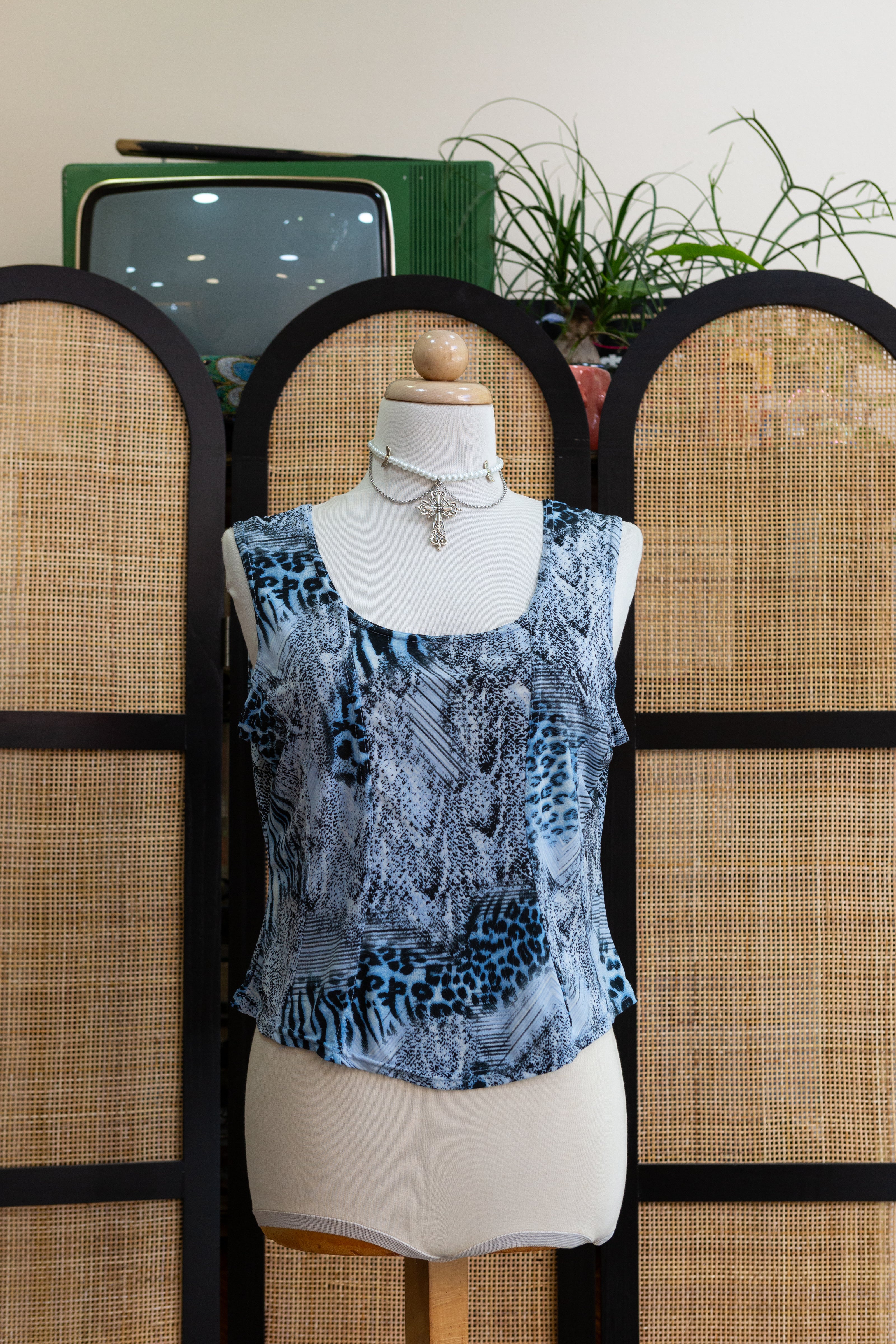 Super cute animal print top