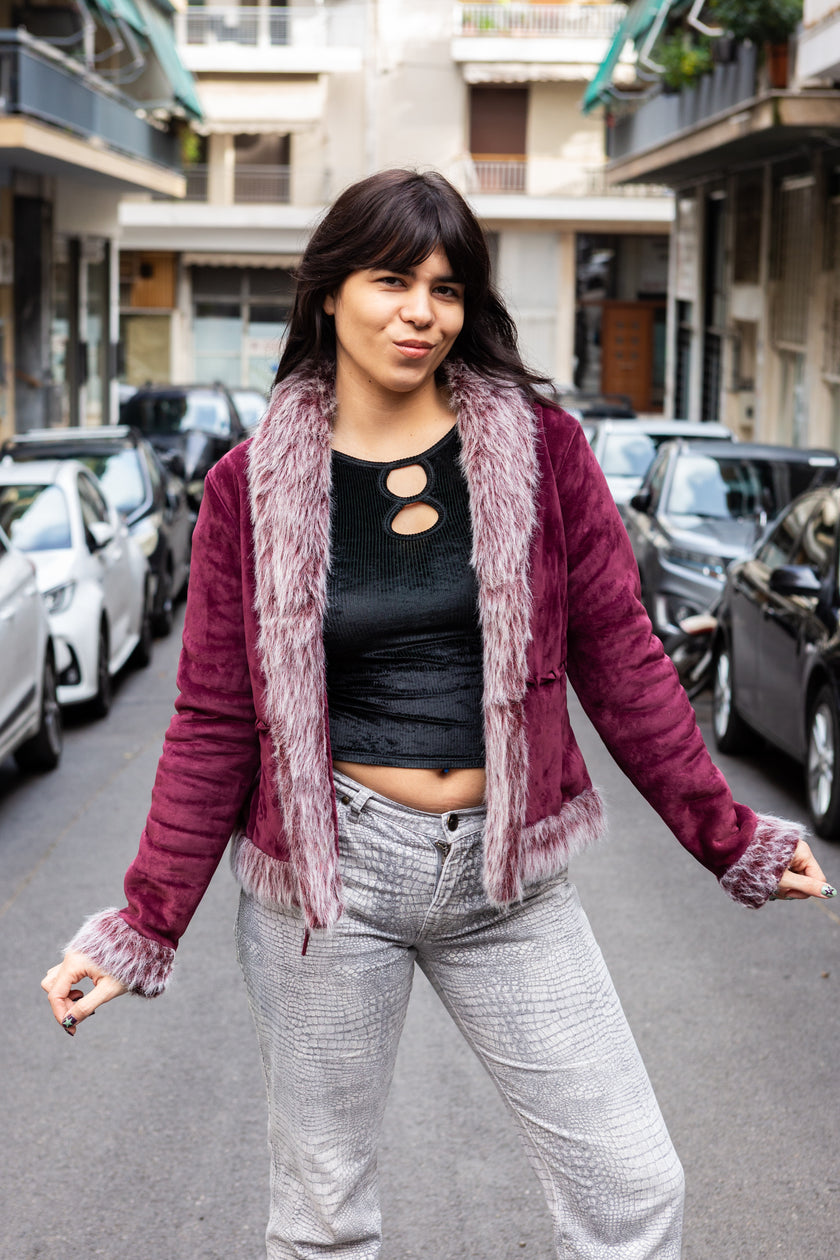 Stunning purple velvet wrap jacket with faux fur trim (S)
