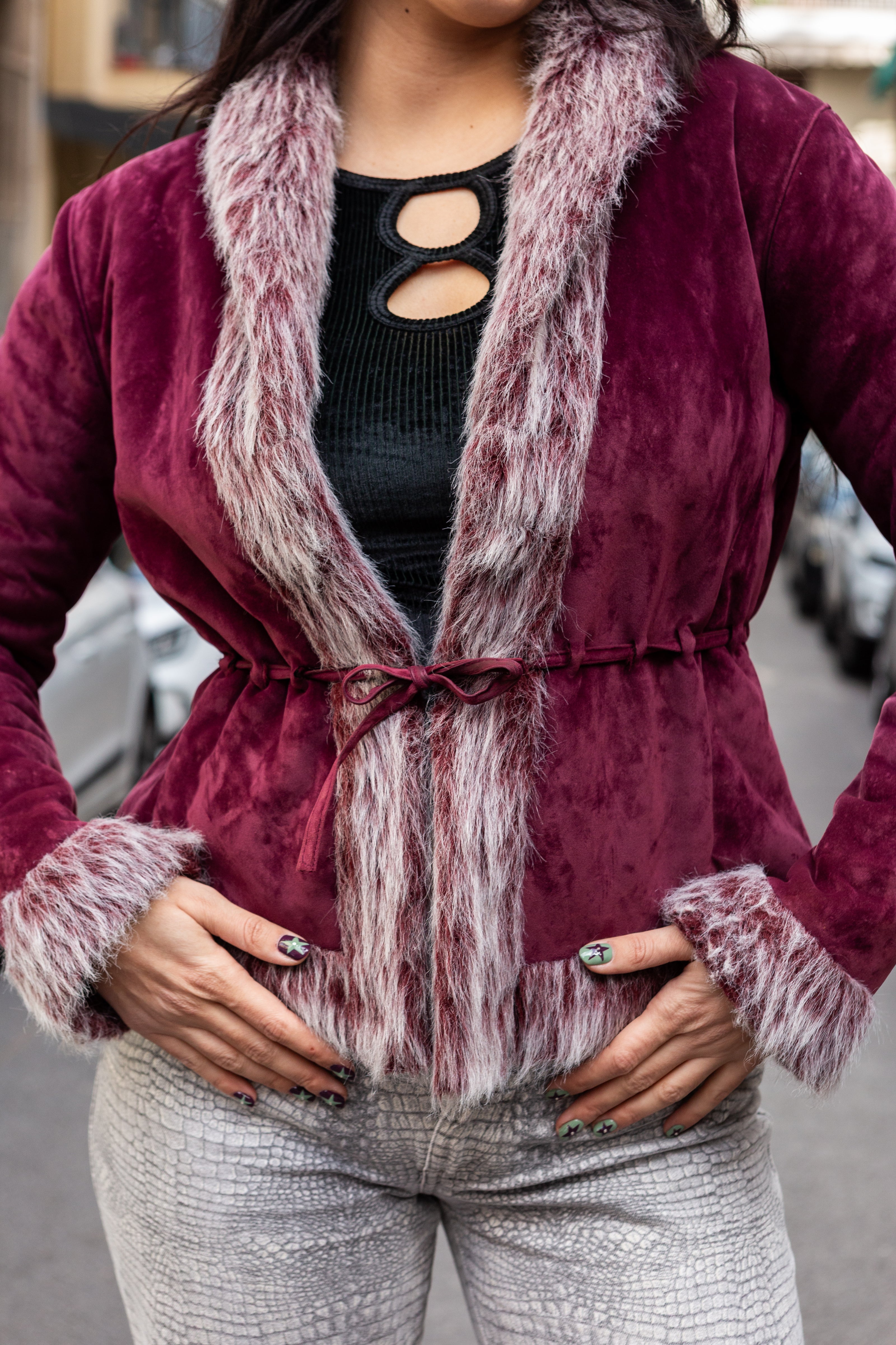 Stunning purple velvet wrap jacket with faux fur trim (S)